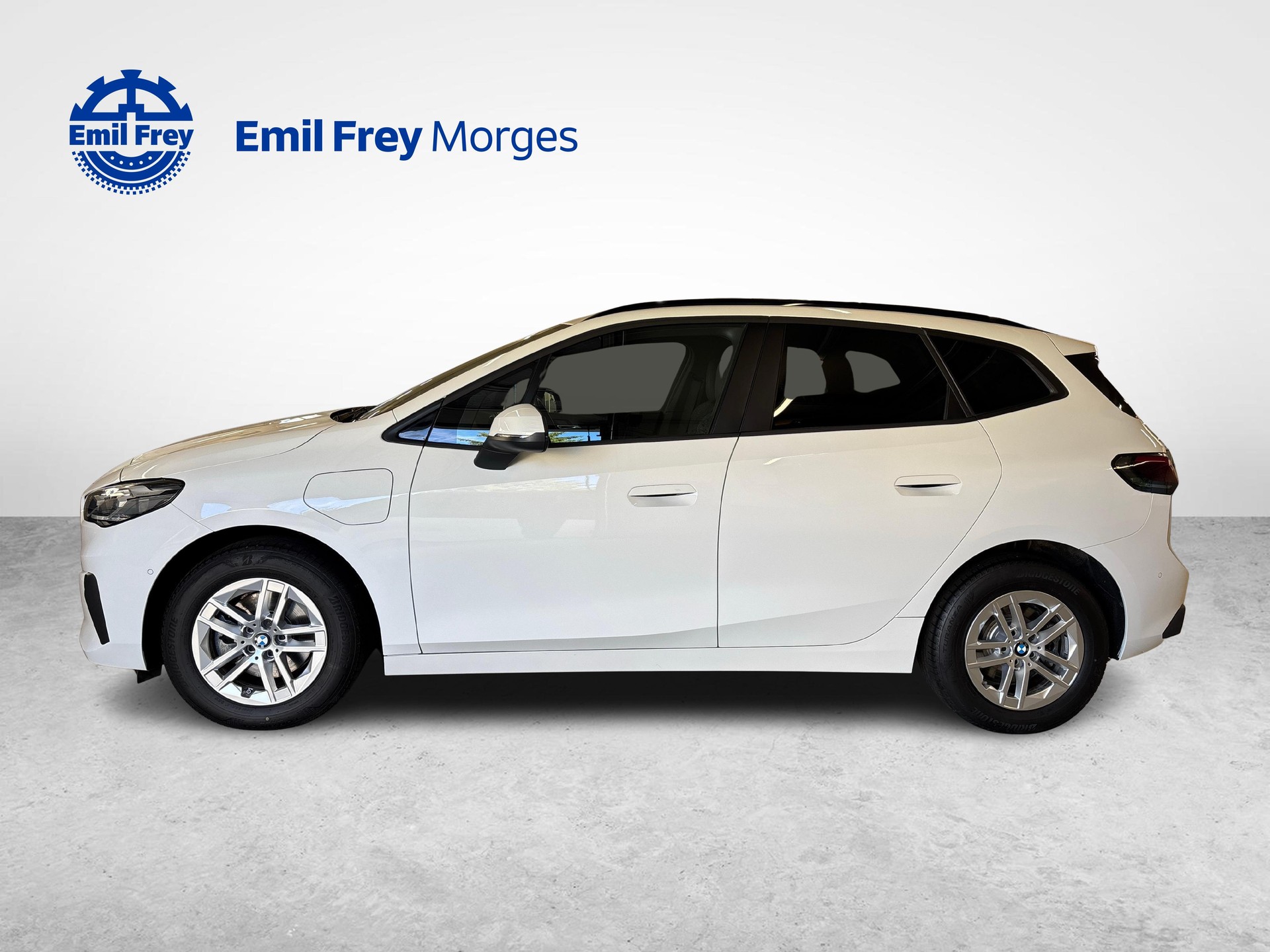 BMW 225e xDrive paddles Active Tourer-image-5