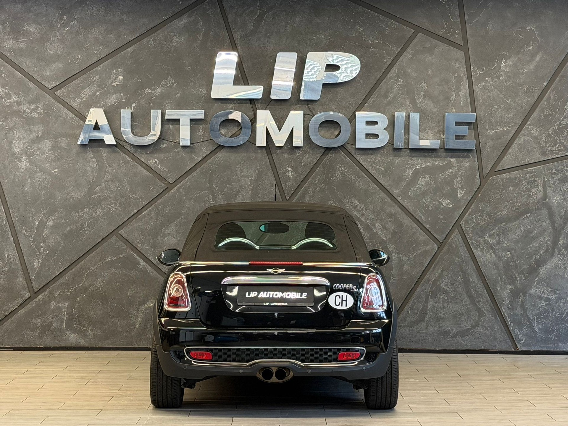 MINI Cooper S Cabriolet Steptronic-image-6