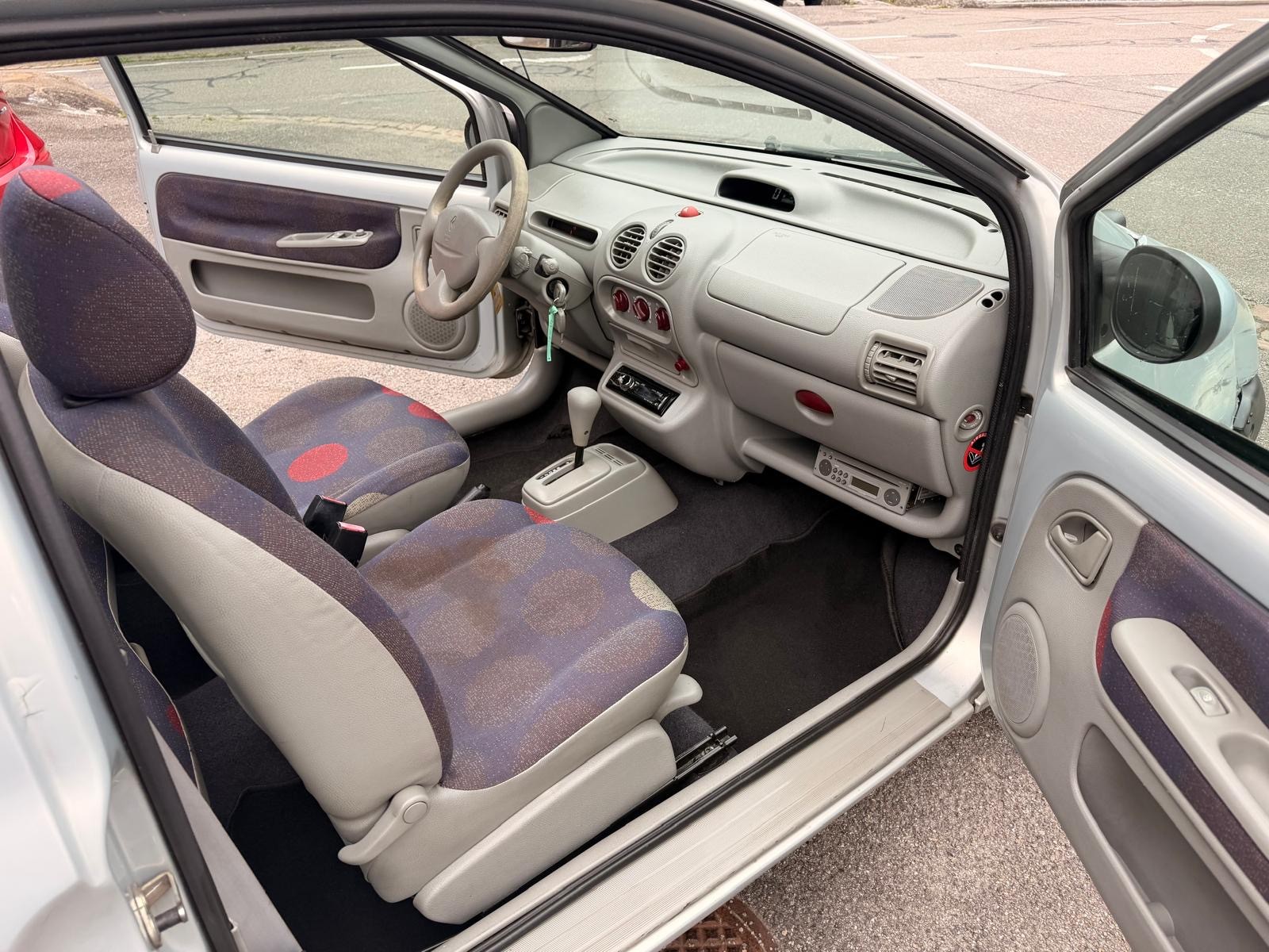 RENAULT Twingo 1.2 Matic MFK-image-10