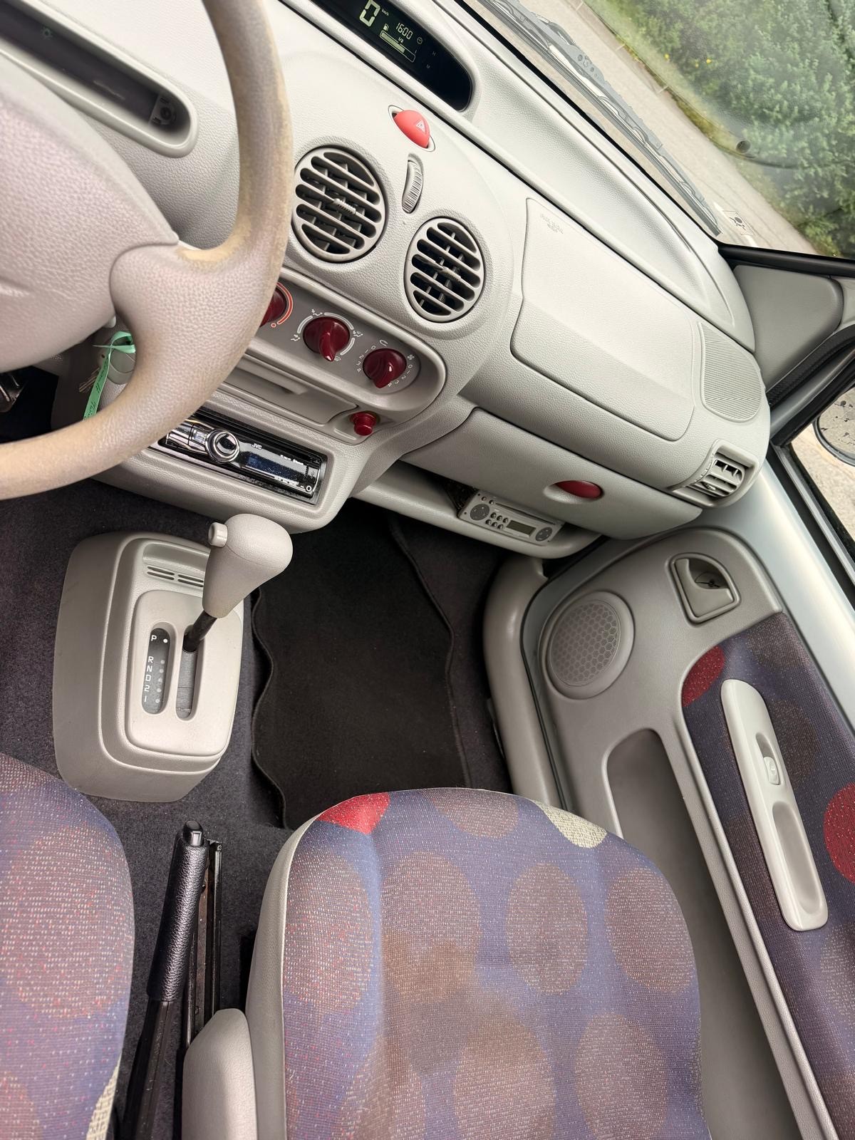 RENAULT Twingo 1.2 Matic MFK-image-11