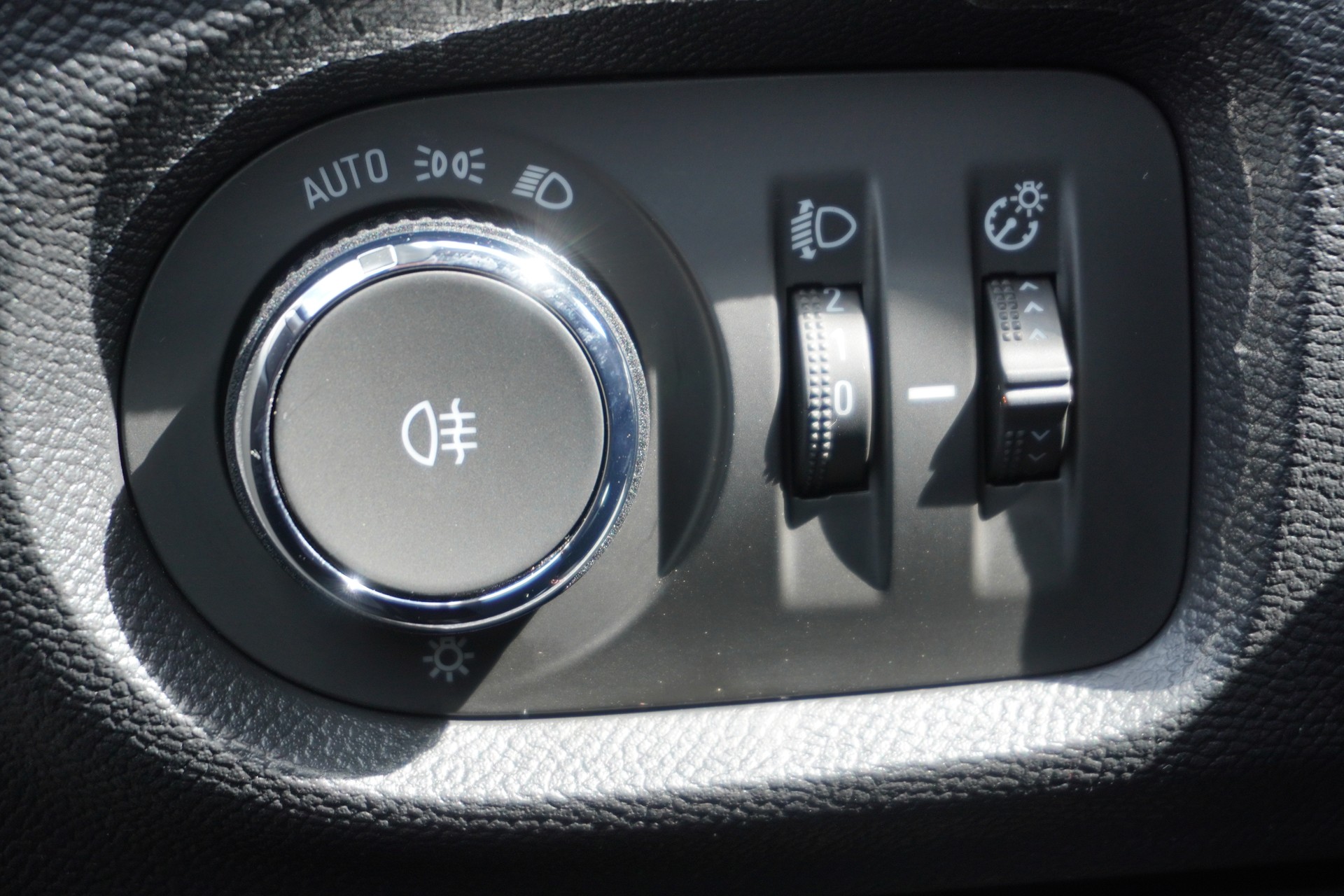 OPEL Corsa e-Edition-image-30