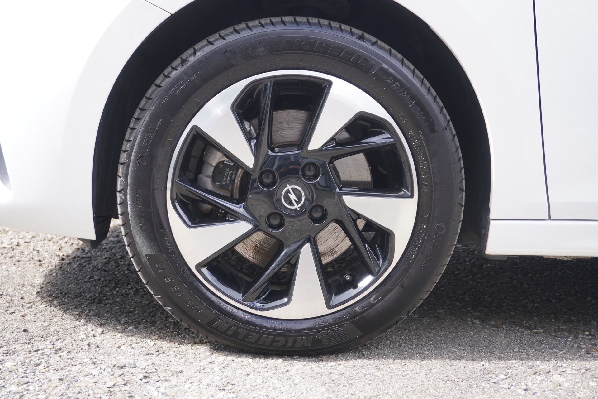 OPEL Corsa e-Edition-image-8