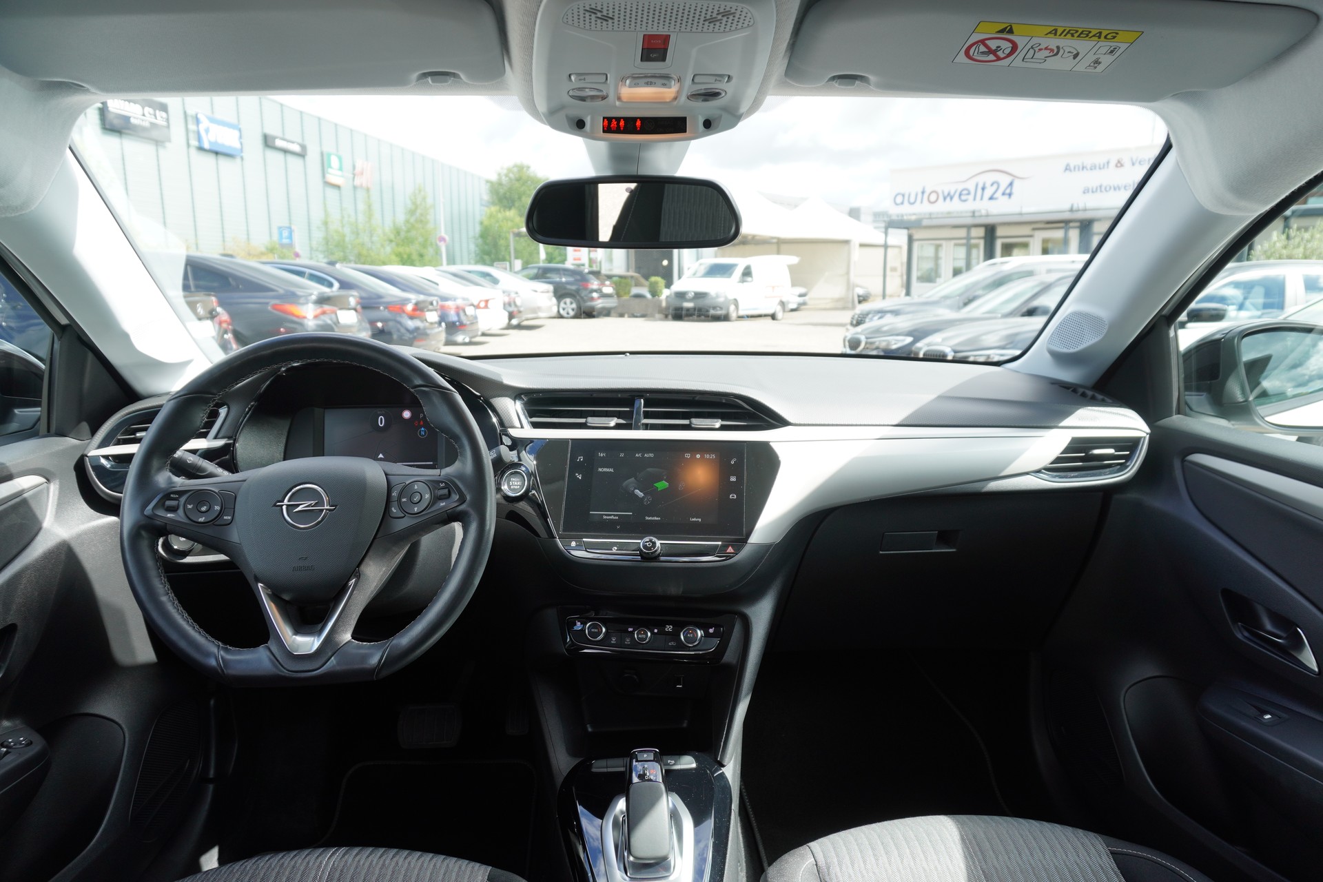 OPEL Corsa e-Edition-image-12