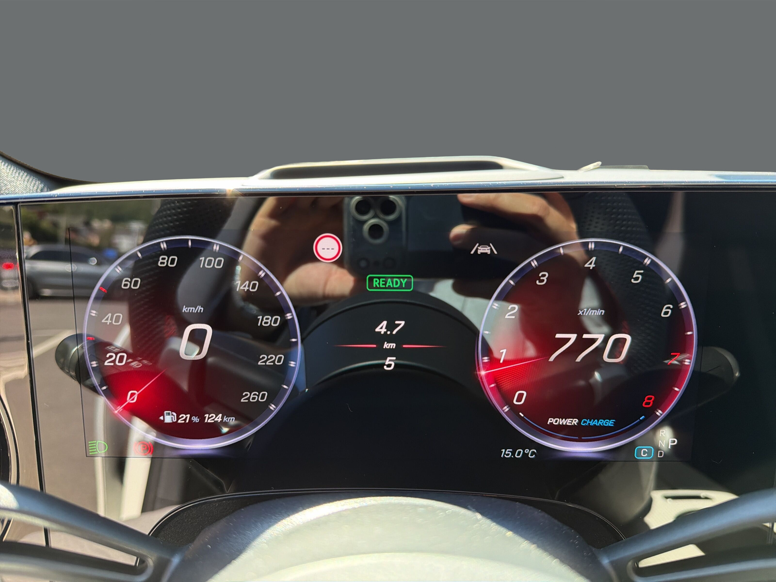 MERCEDES-BENZ CLA 220 8G-DCT 4Matic-image-10