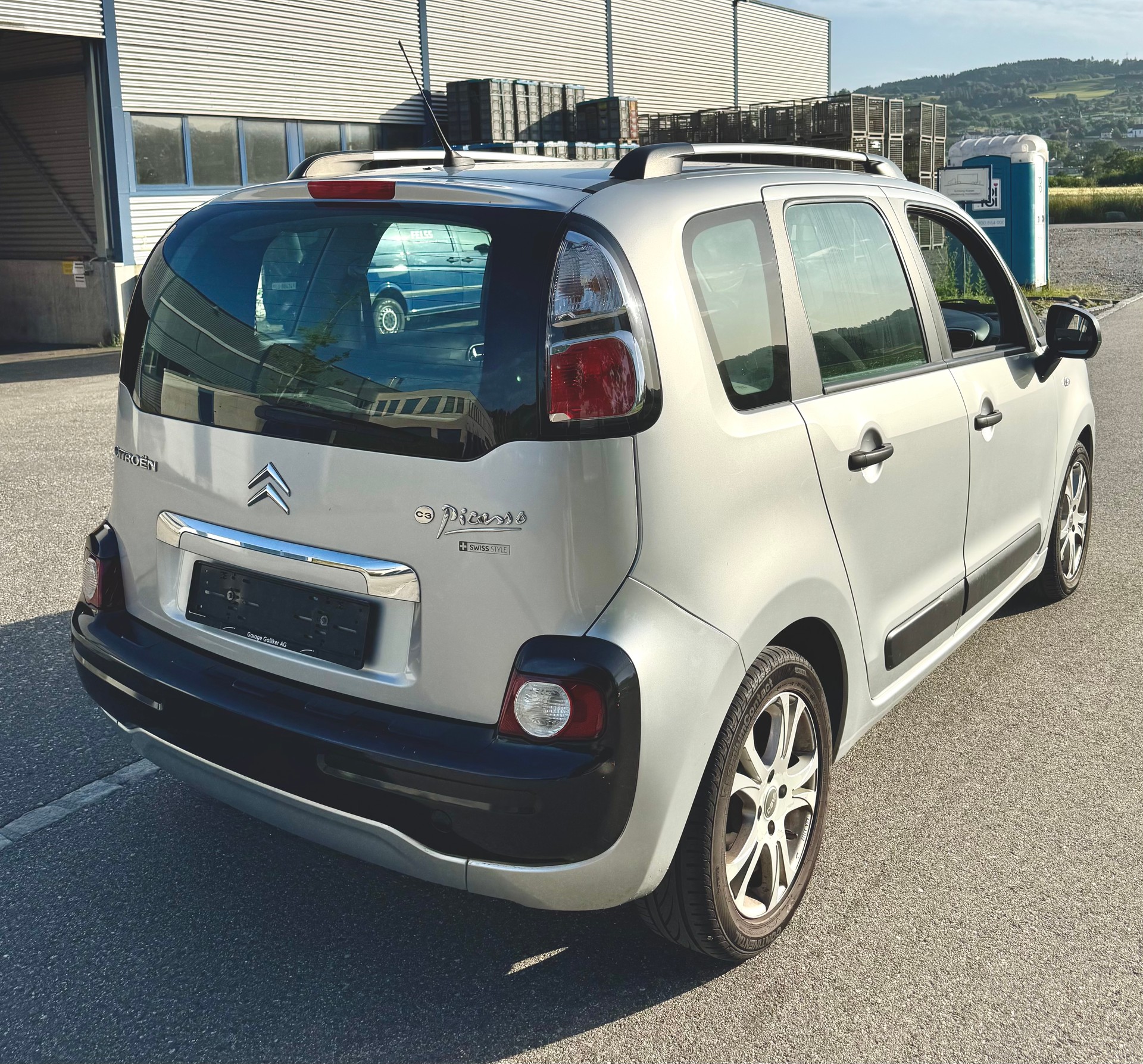 CITROEN C3 Picasso 1.6i 16V Swiss Style-image-5