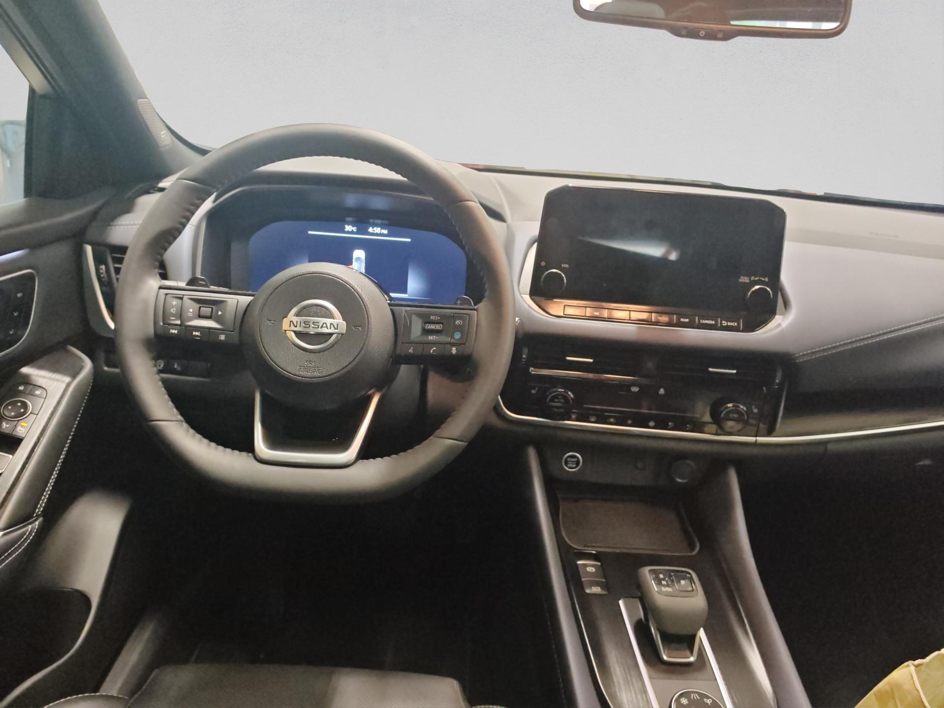 NISSAN Qashqai 1.3 DIG-T MHEV Tekna+ Xtronic 4x4-image-13