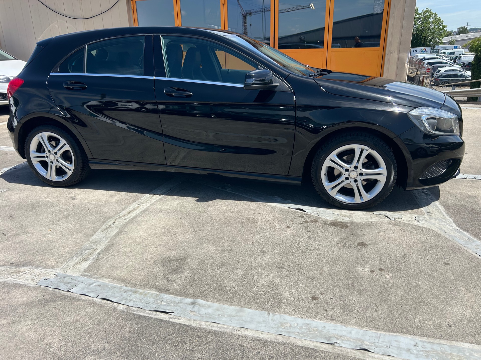 MERCEDES-BENZ A 160 CDI Urban 7G-DCT-image-4
