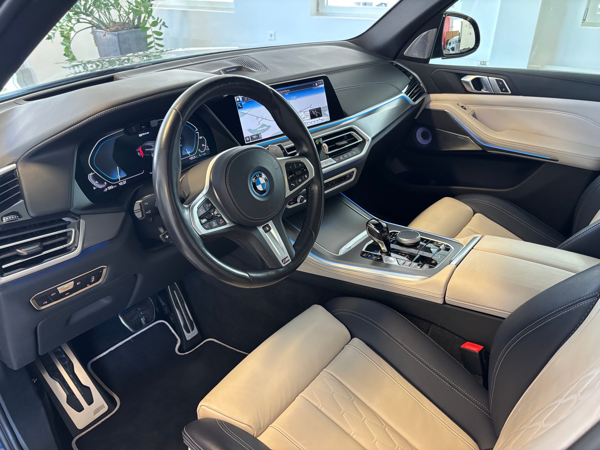 BMW X5 xDrive45e M Sport Steptronic-image-4