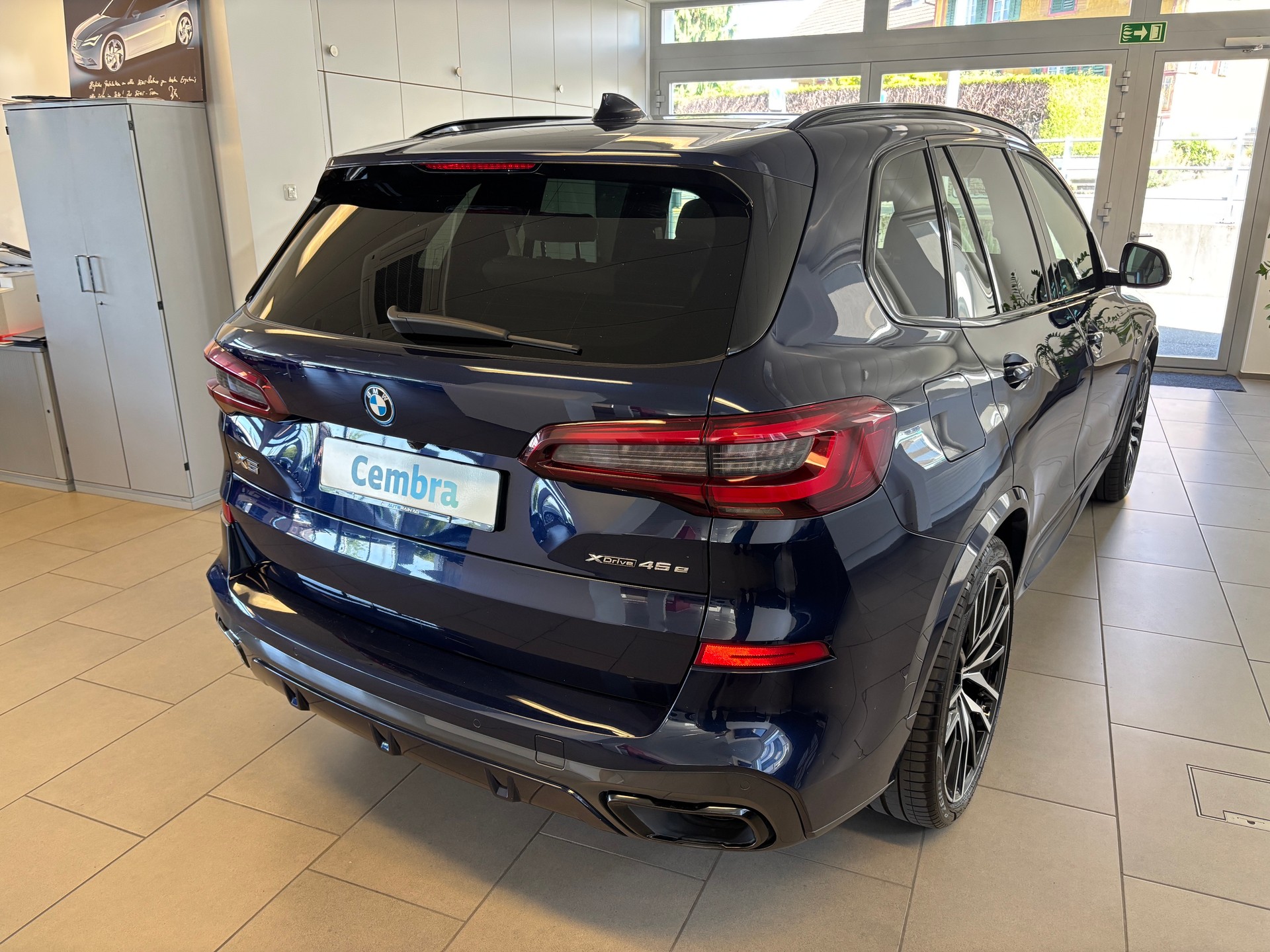 BMW X5 xDrive45e M Sport Steptronic-image-2