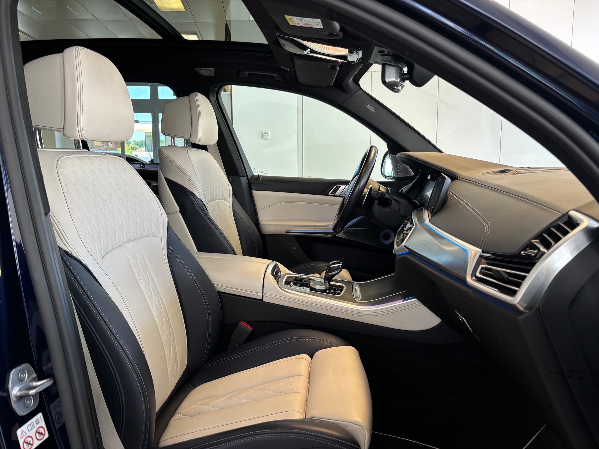 BMW X5 xDrive45e M Sport Steptronic-image-9