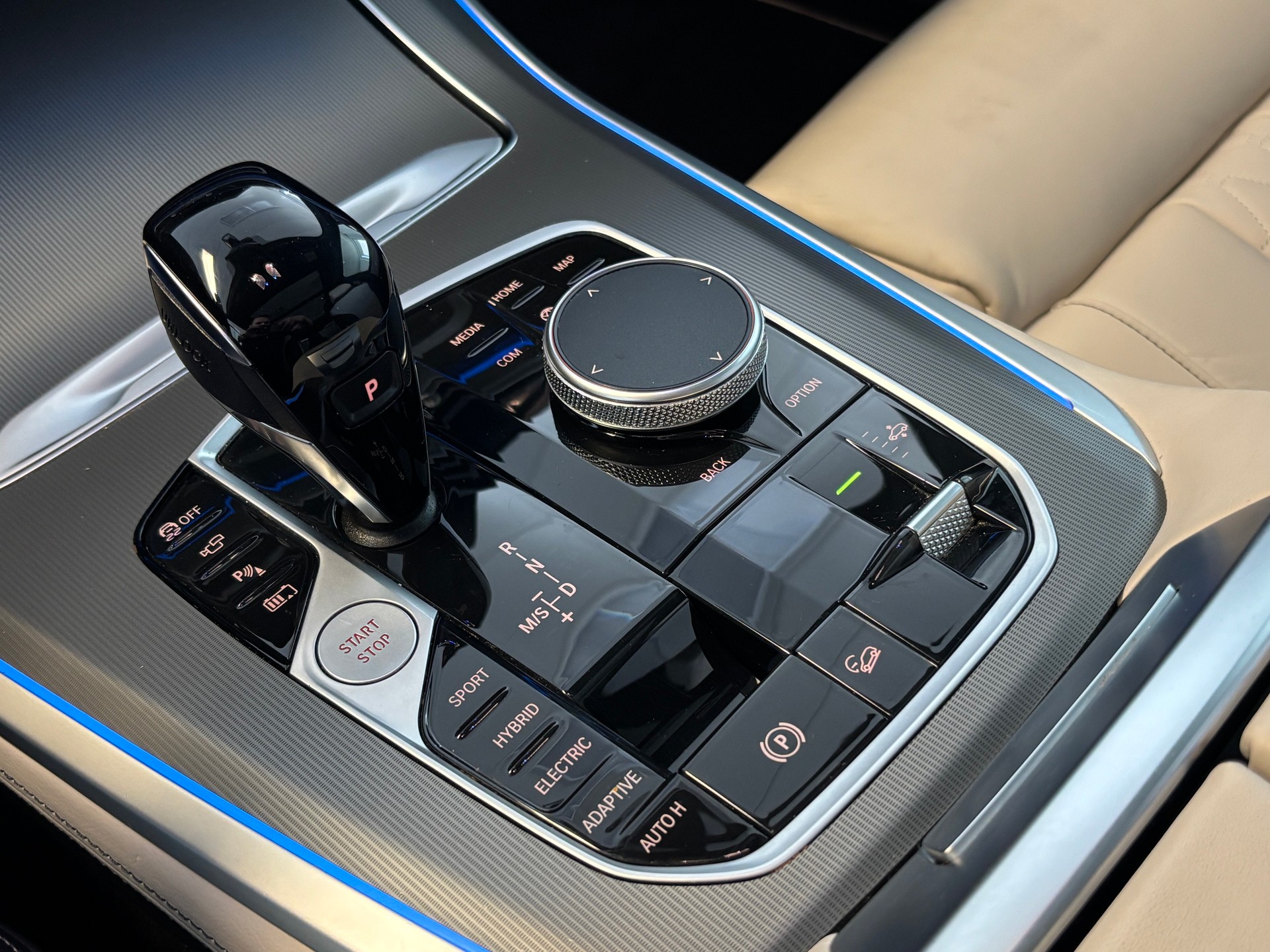 BMW X5 xDrive45e M Sport Steptronic-image-15