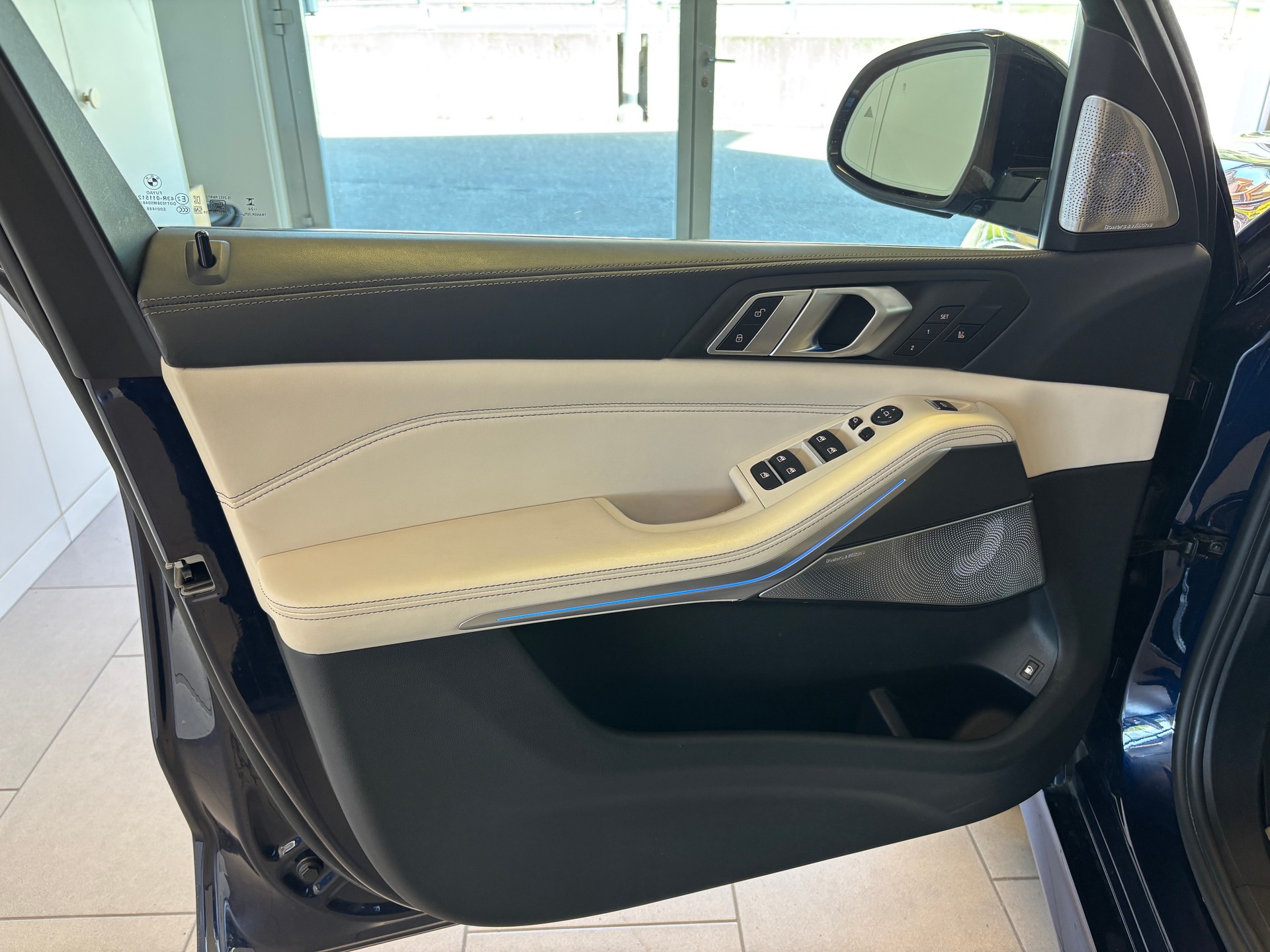 BMW X5 xDrive45e M Sport Steptronic-image-16