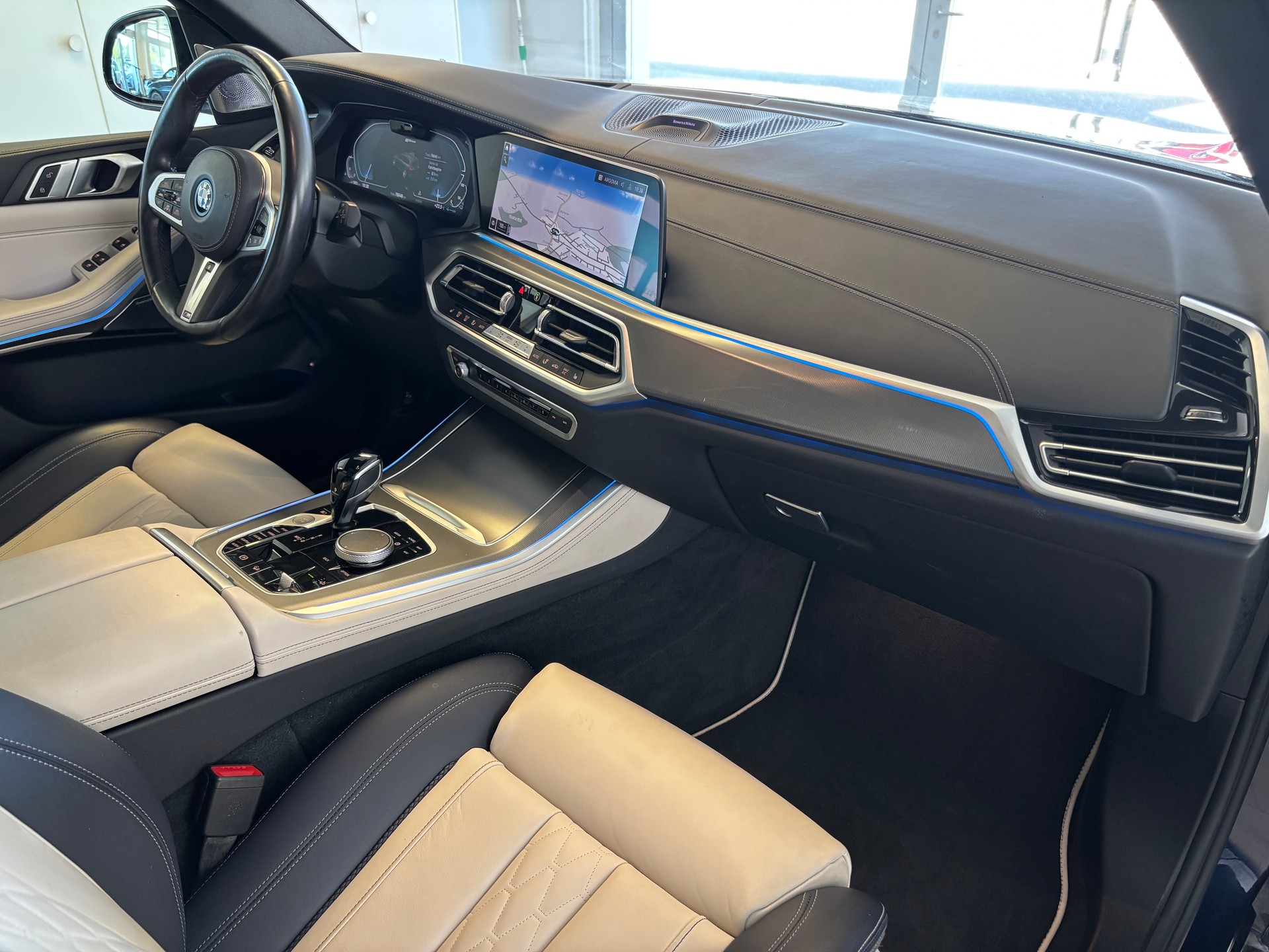 BMW X5 xDrive45e M Sport Steptronic-image-7