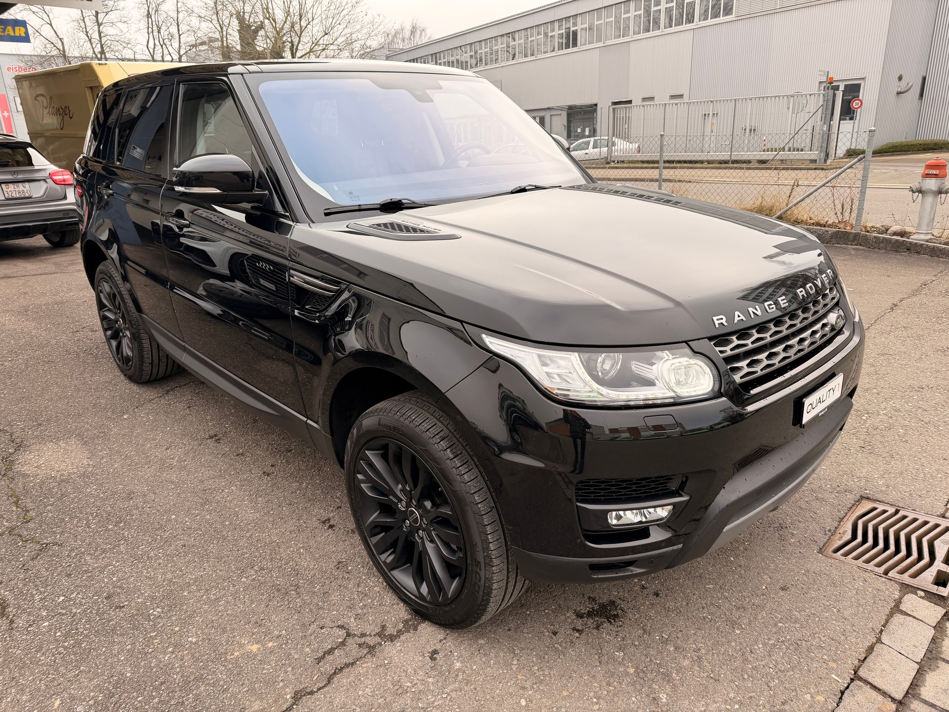 LAND ROVER Range Rover Sport 3.0 TDV6 SE Automatic-image-2