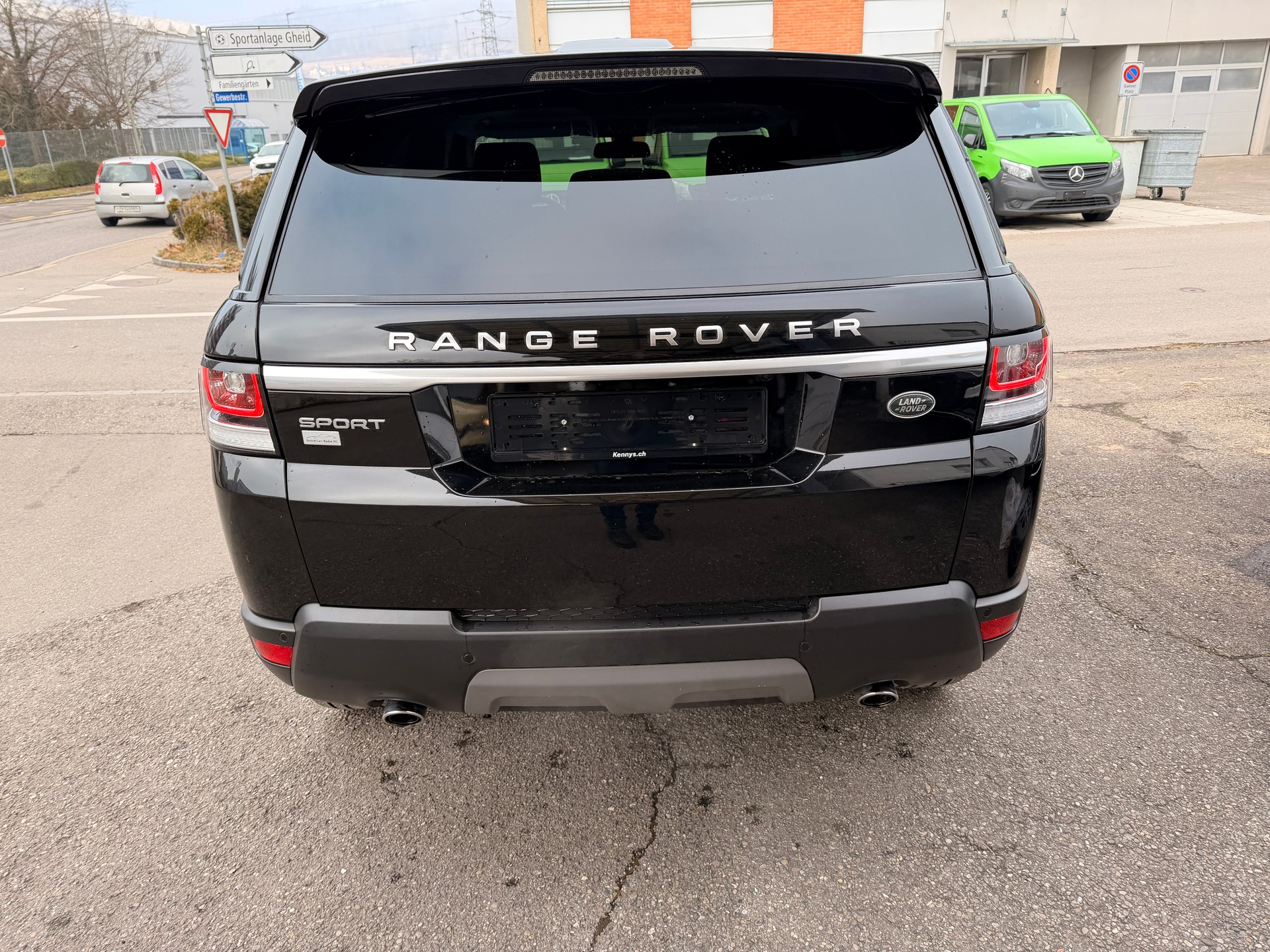 LAND ROVER Range Rover Sport 3.0 TDV6 SE Automatic-image-4