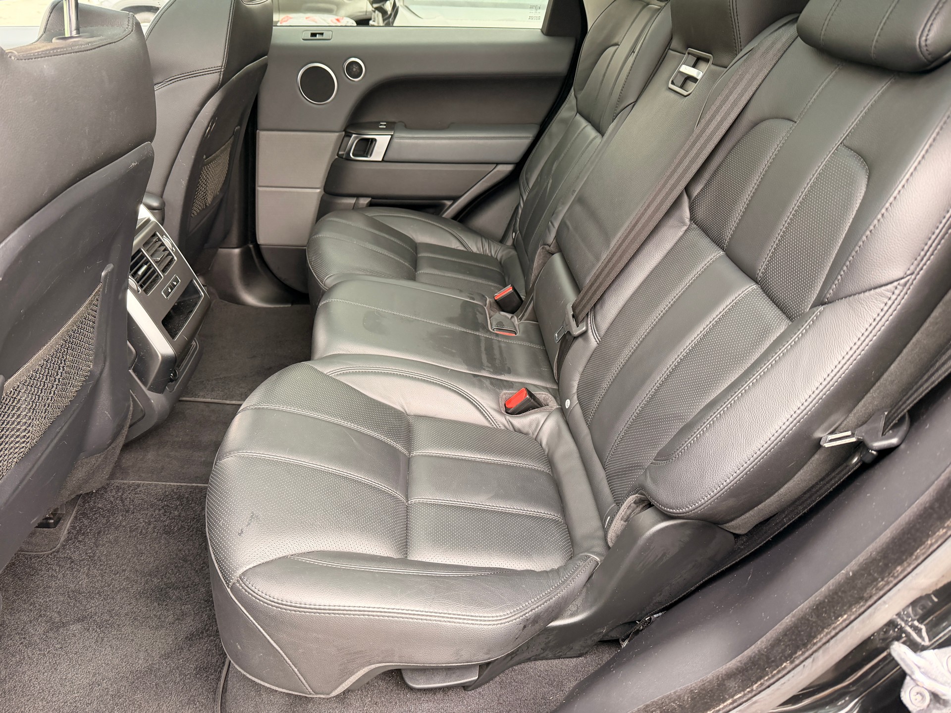 LAND ROVER Range Rover Sport 3.0 TDV6 SE Automatic-image-8