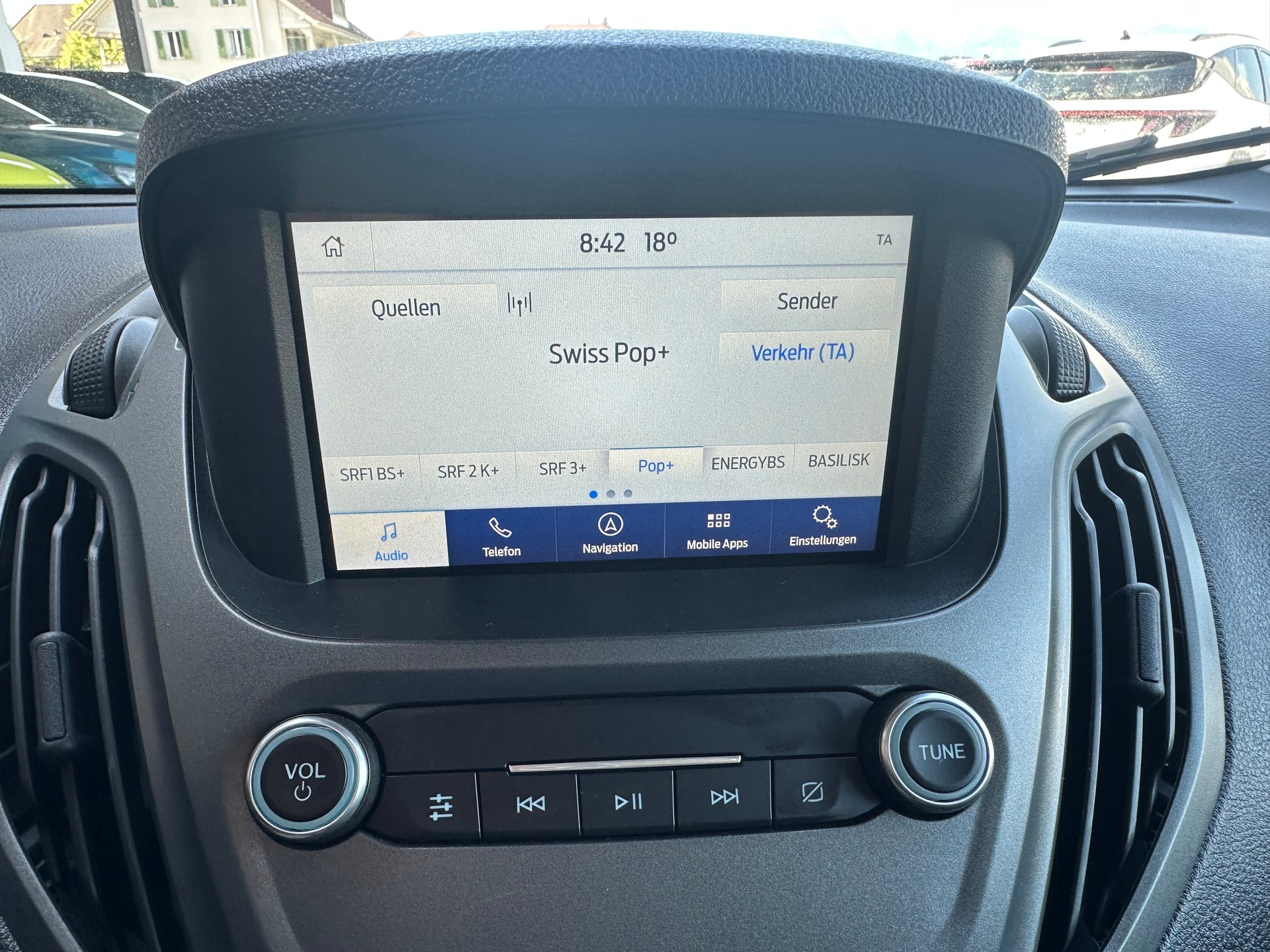 FORD Transit Courier Van 1.0 EcoBoost Trend-image-9