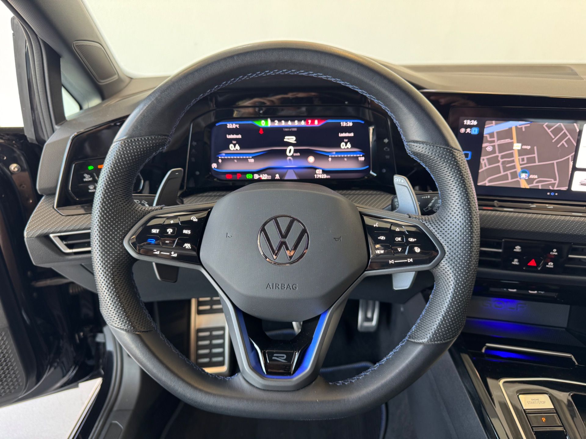 VW Golf 2.0 TSI R DSG 4Motion R Performance-image-13