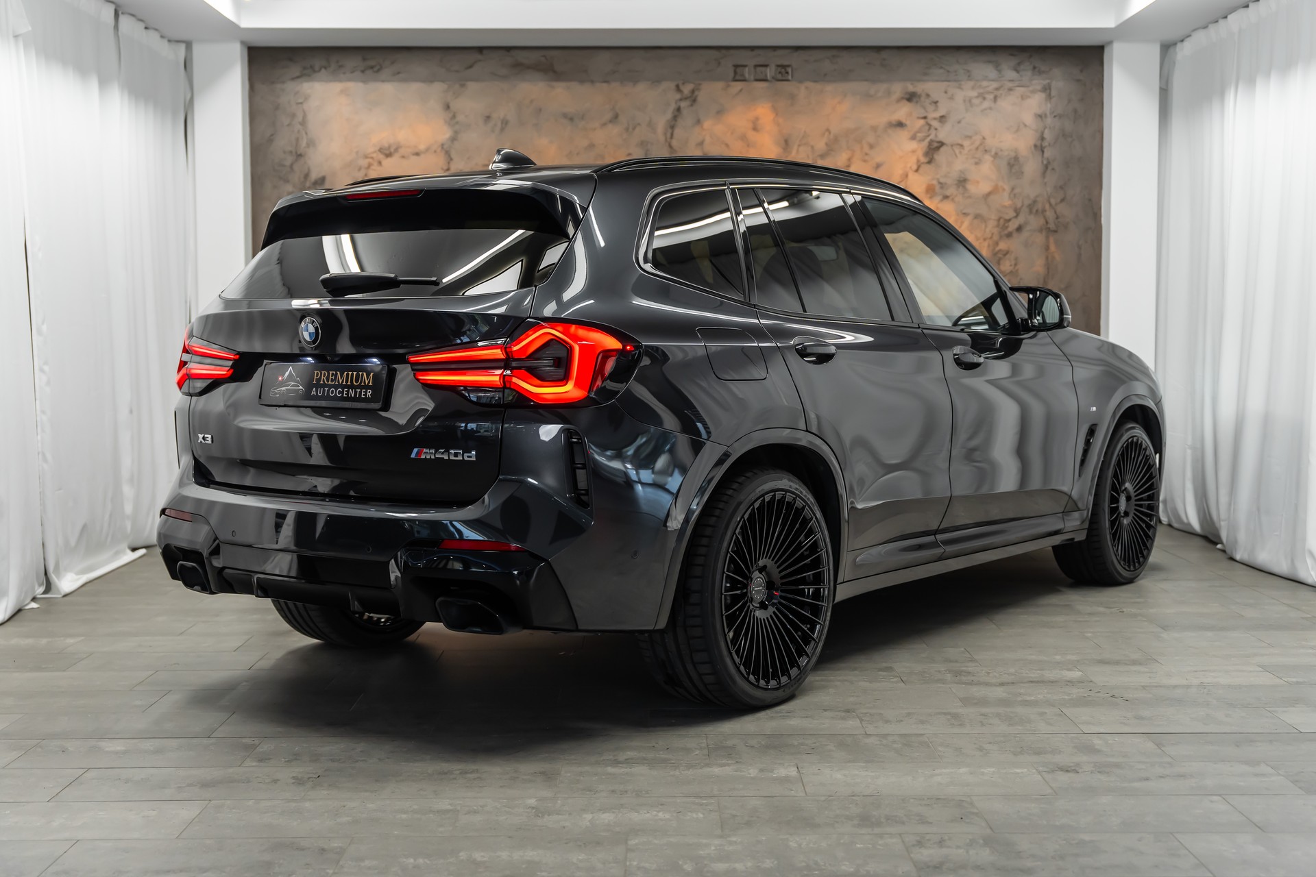 BMW X3 xDrive 48V M40d *Facelift *Laser*Panorama*Fahrassist*21"*-image-5