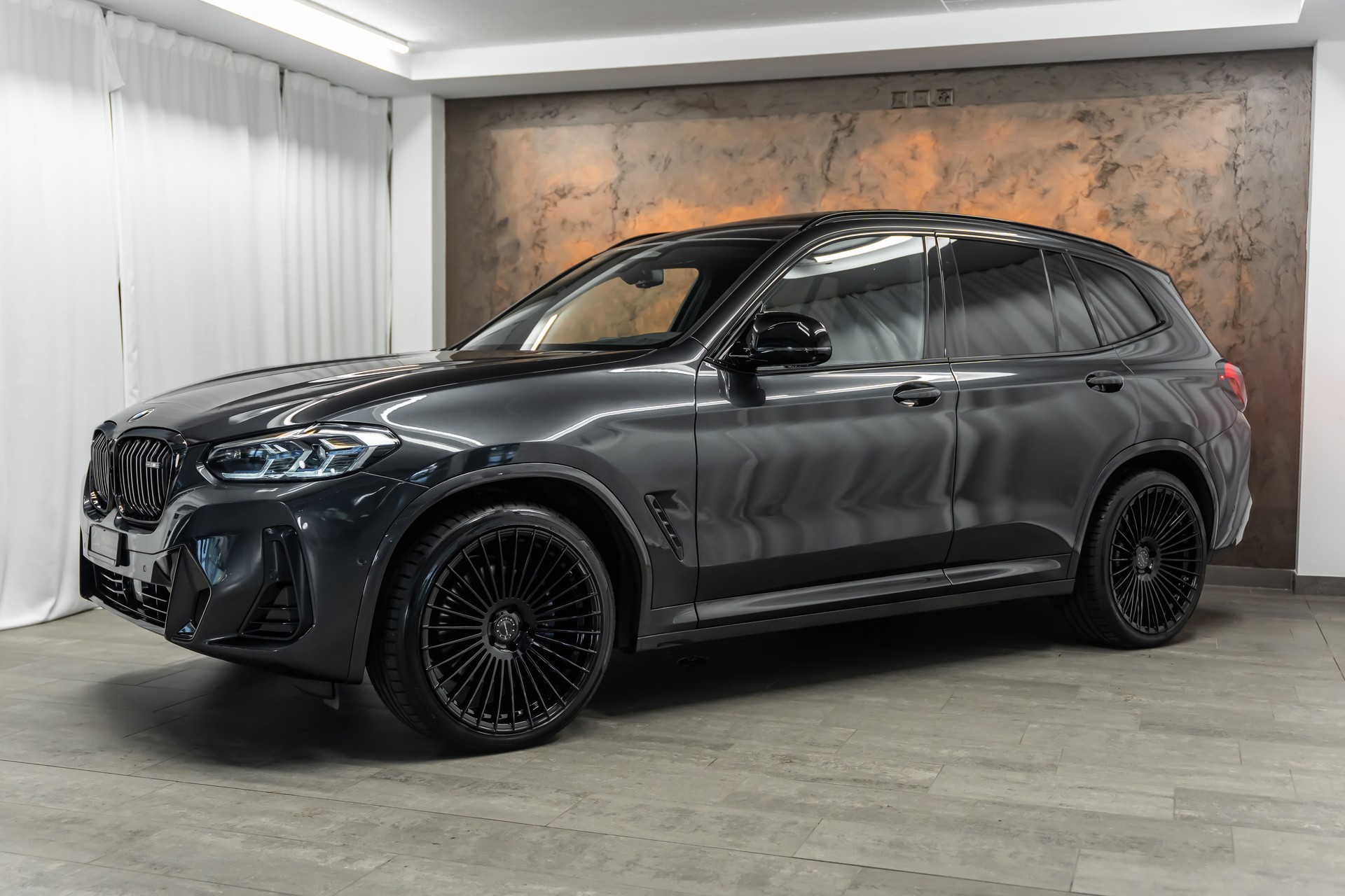 BMW X3 xDrive 48V M40d *Facelift *Laser*Panorama*Fahrassist*21"*-image-1