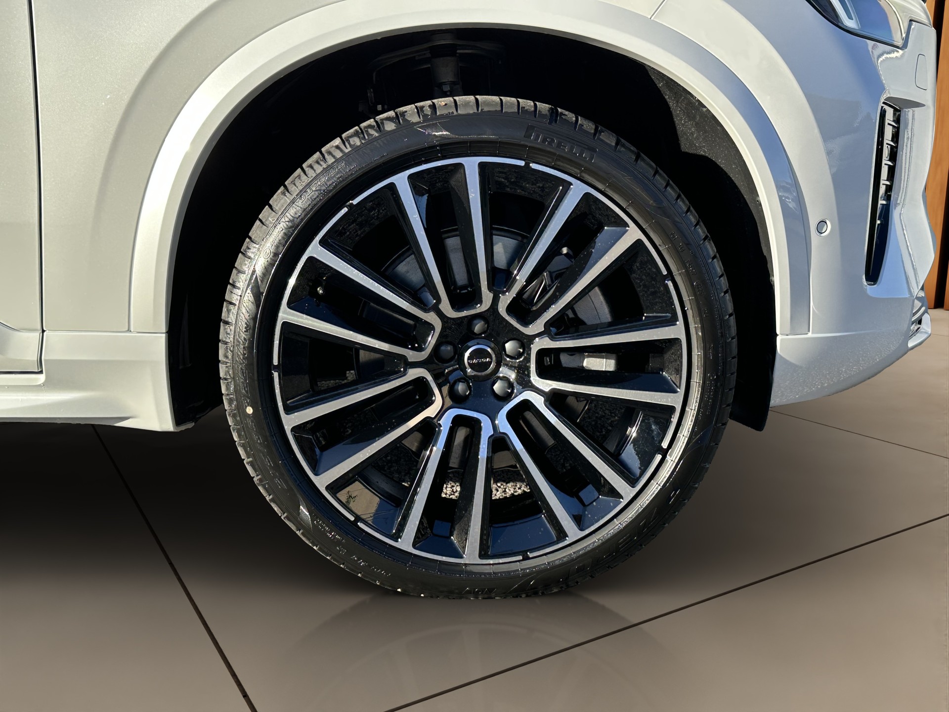 VOLVO XC90 2.0 T8 TE Ultra Dark eAWD-image-6