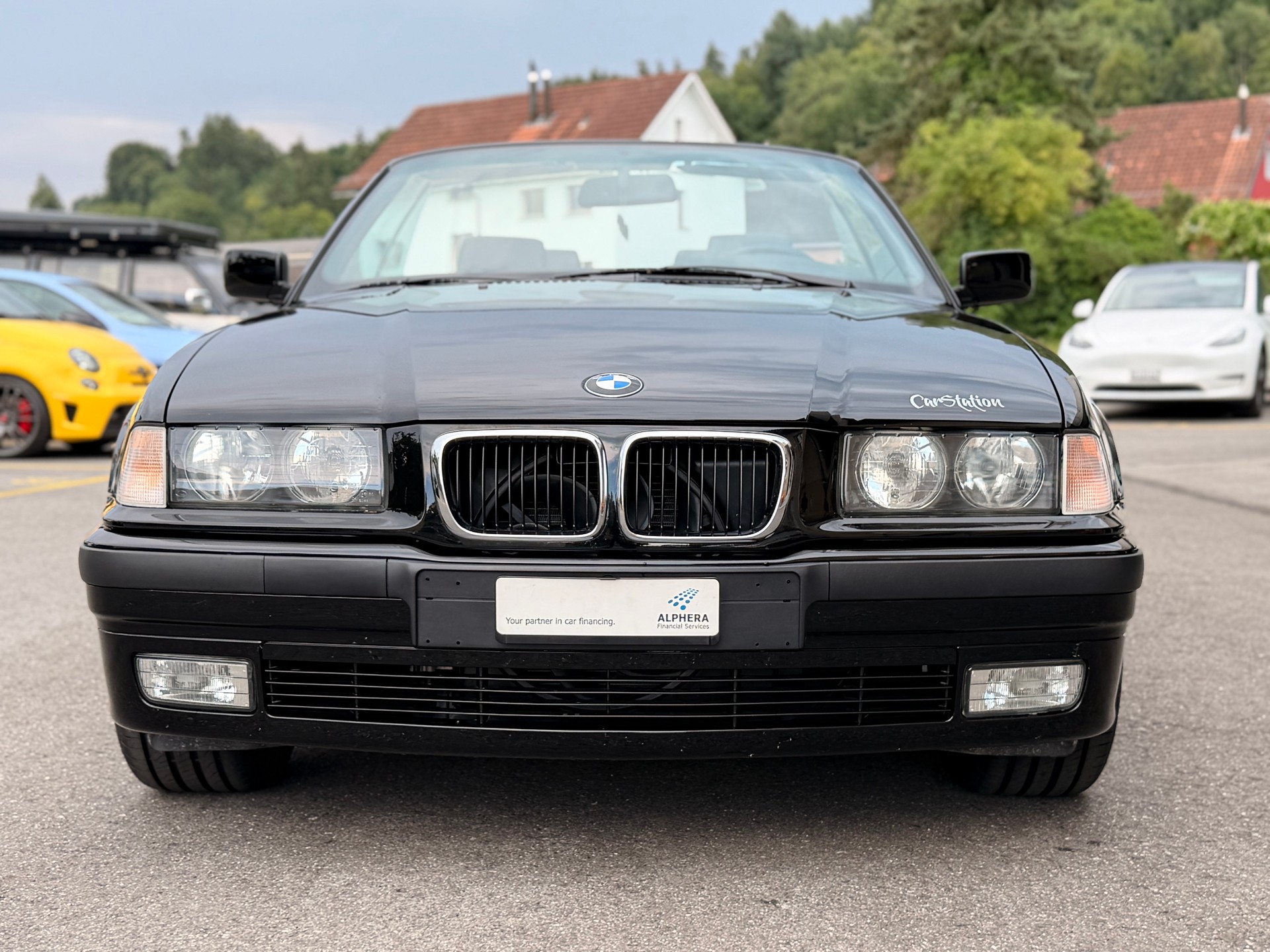 BMW 328i Cabrio Exclusiv-image-7