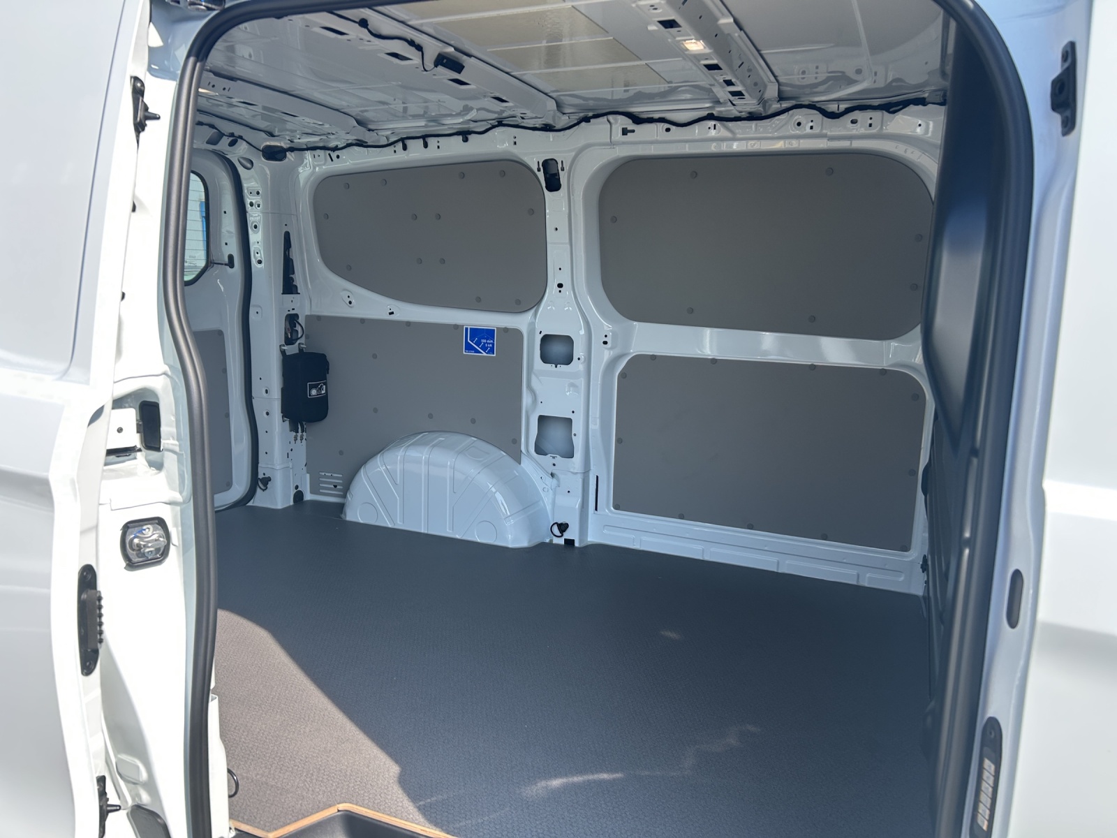 VW Transporter 2.0 TDI Automat 4Motion *Heckklappe*-image-10