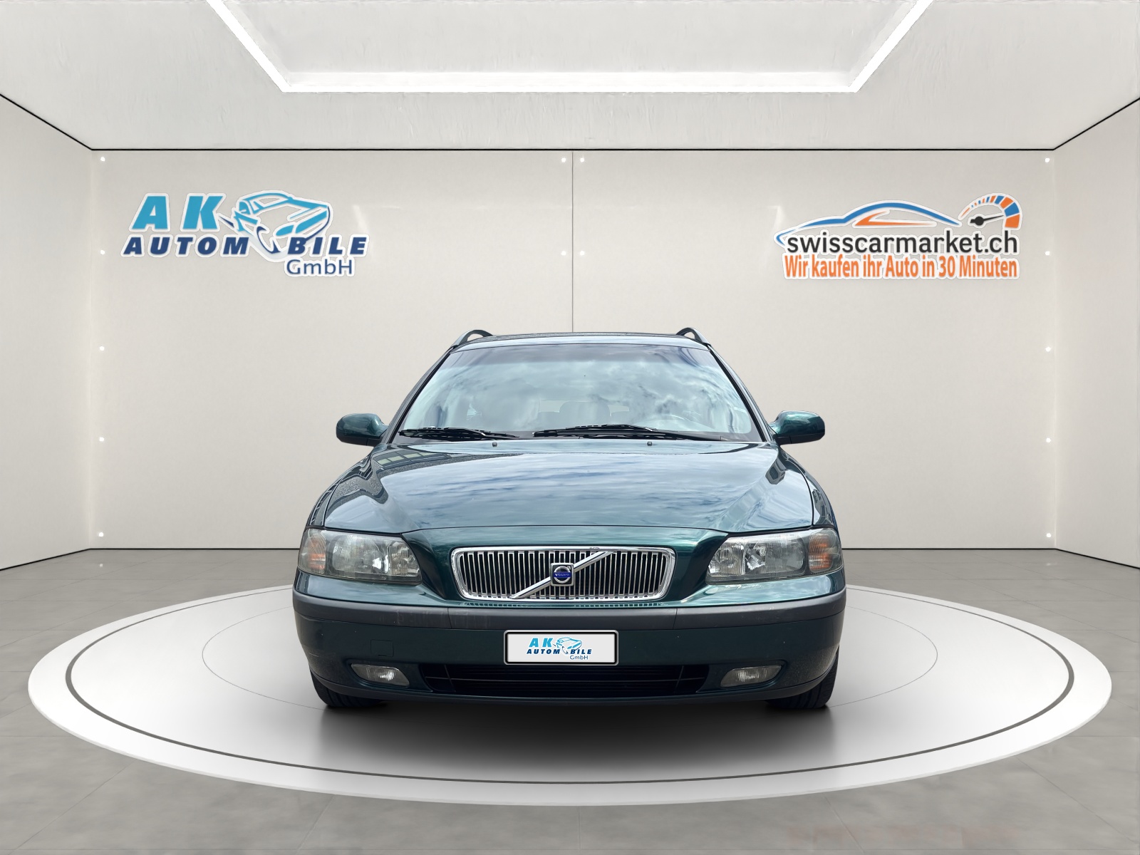 VOLVO V70 2.4T-image-2