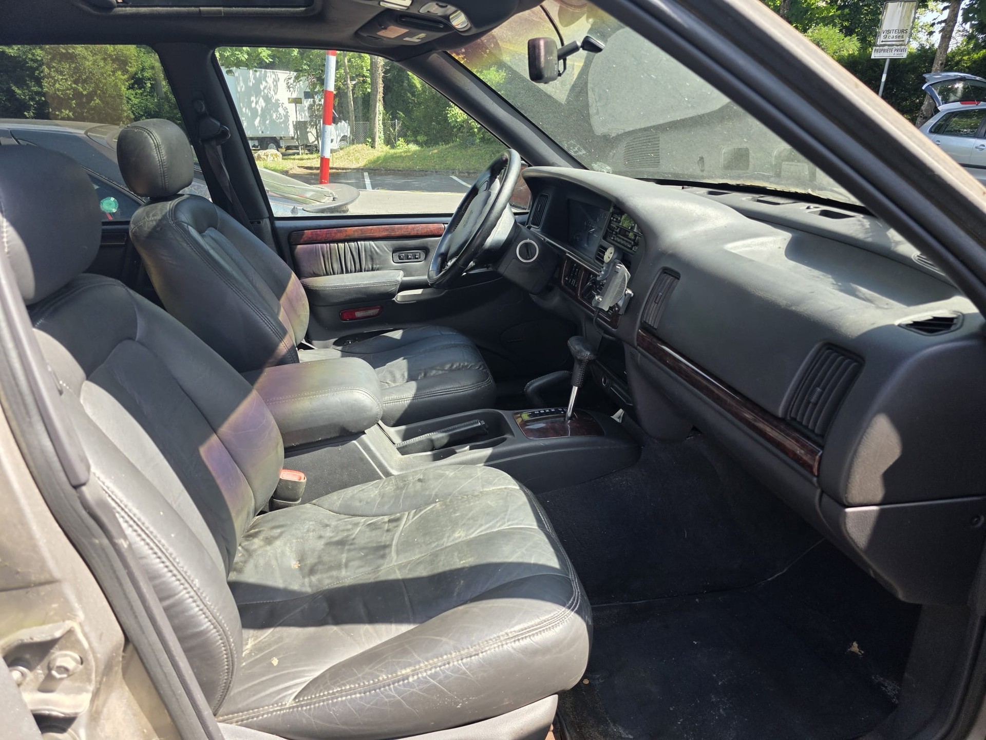 JEEP Grand Cherokee 5.9 Limited LX Automatic-image-8