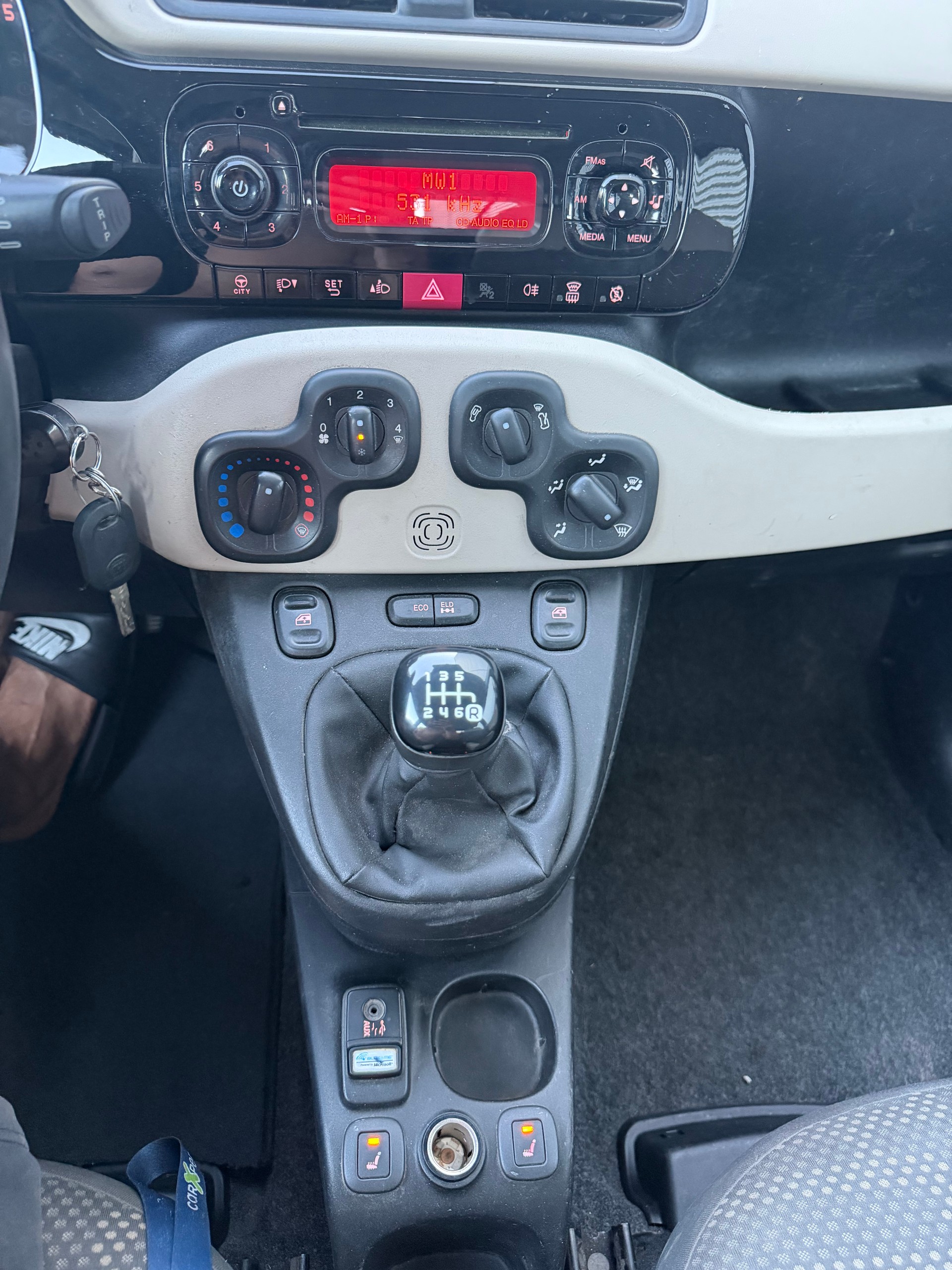 FIAT Panda 0.9 Twinair Turbo Antartica 4x4-image-12