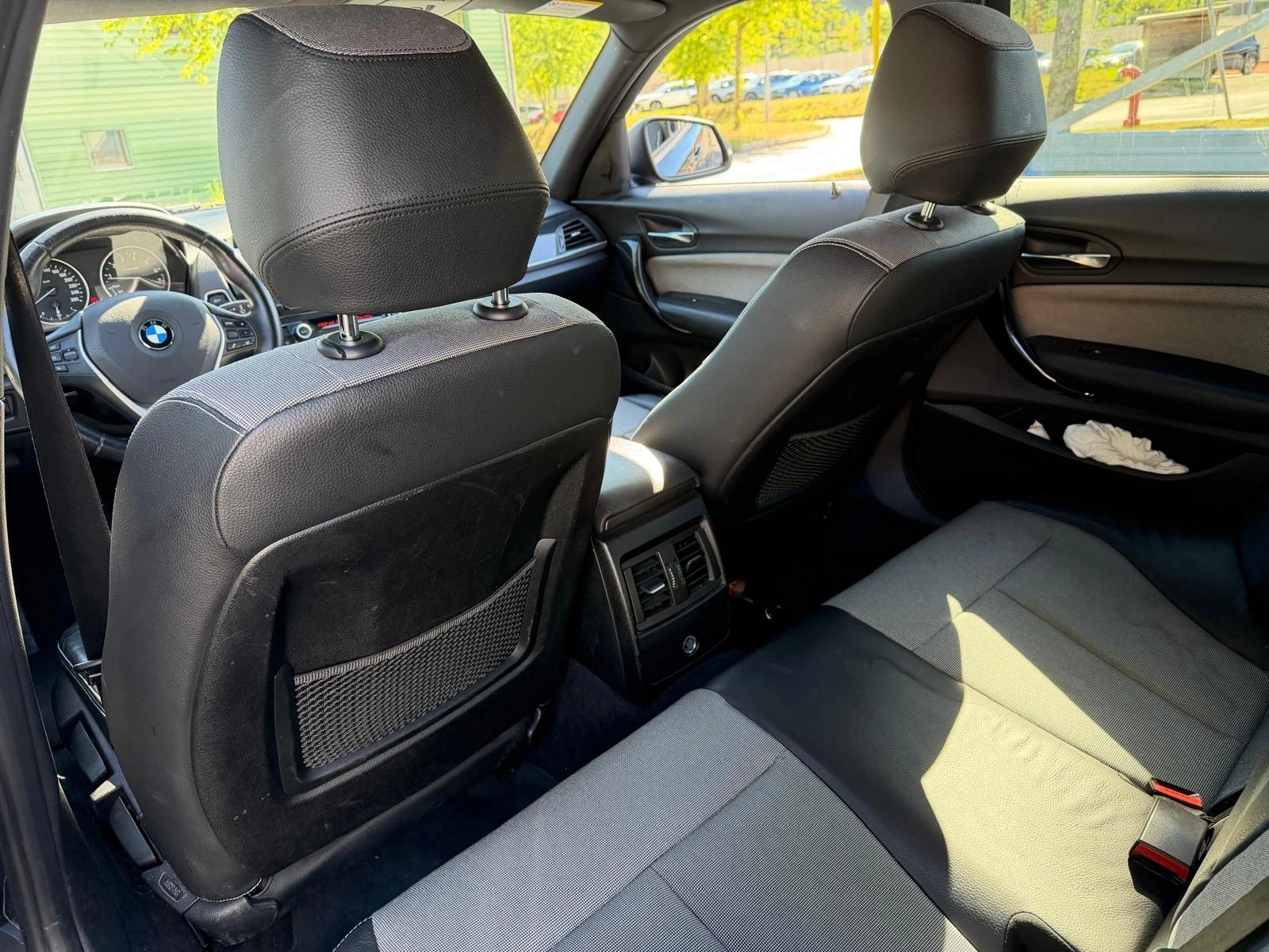 BMW 118i Urban Line Steptronic-image-12