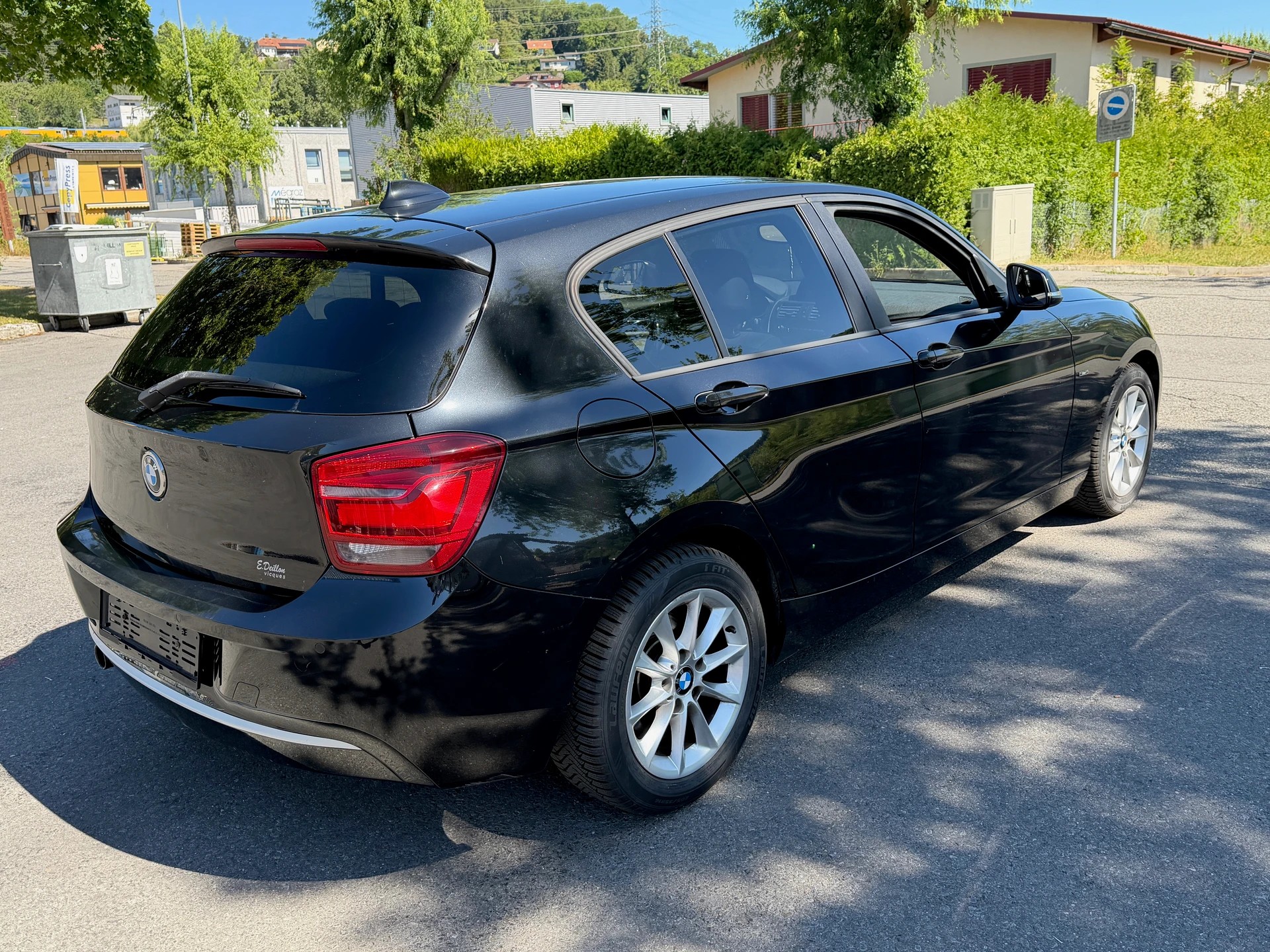 BMW 118i Urban Line Steptronic-image-7