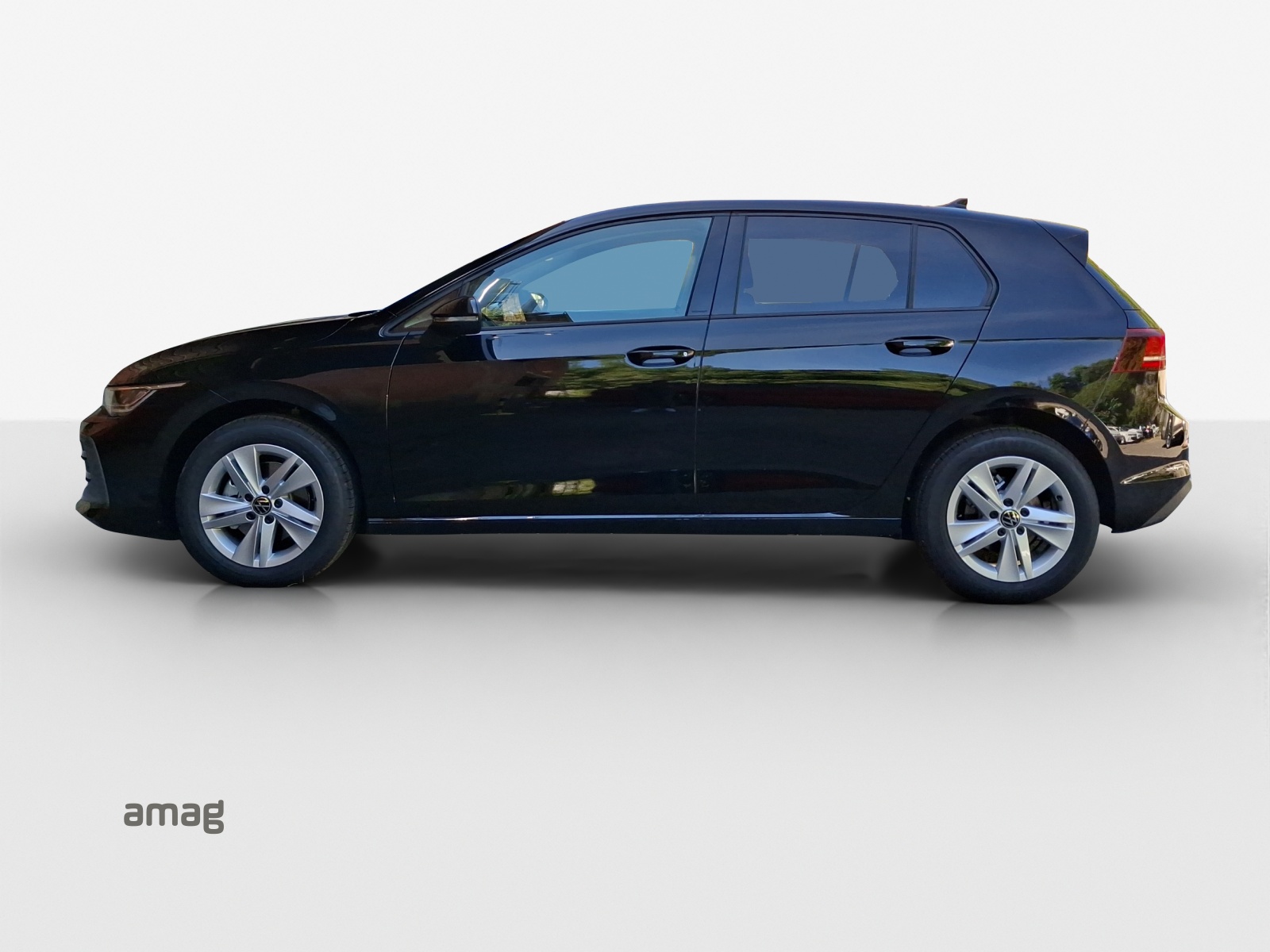 VW Golf 1.5 e TSI mHEV Value DSG-image-1
