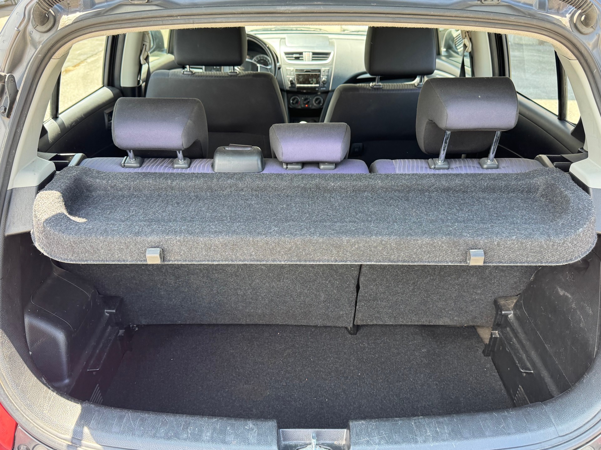 SUZUKI Swift 1.2i 16V GL 4x4-image-14
