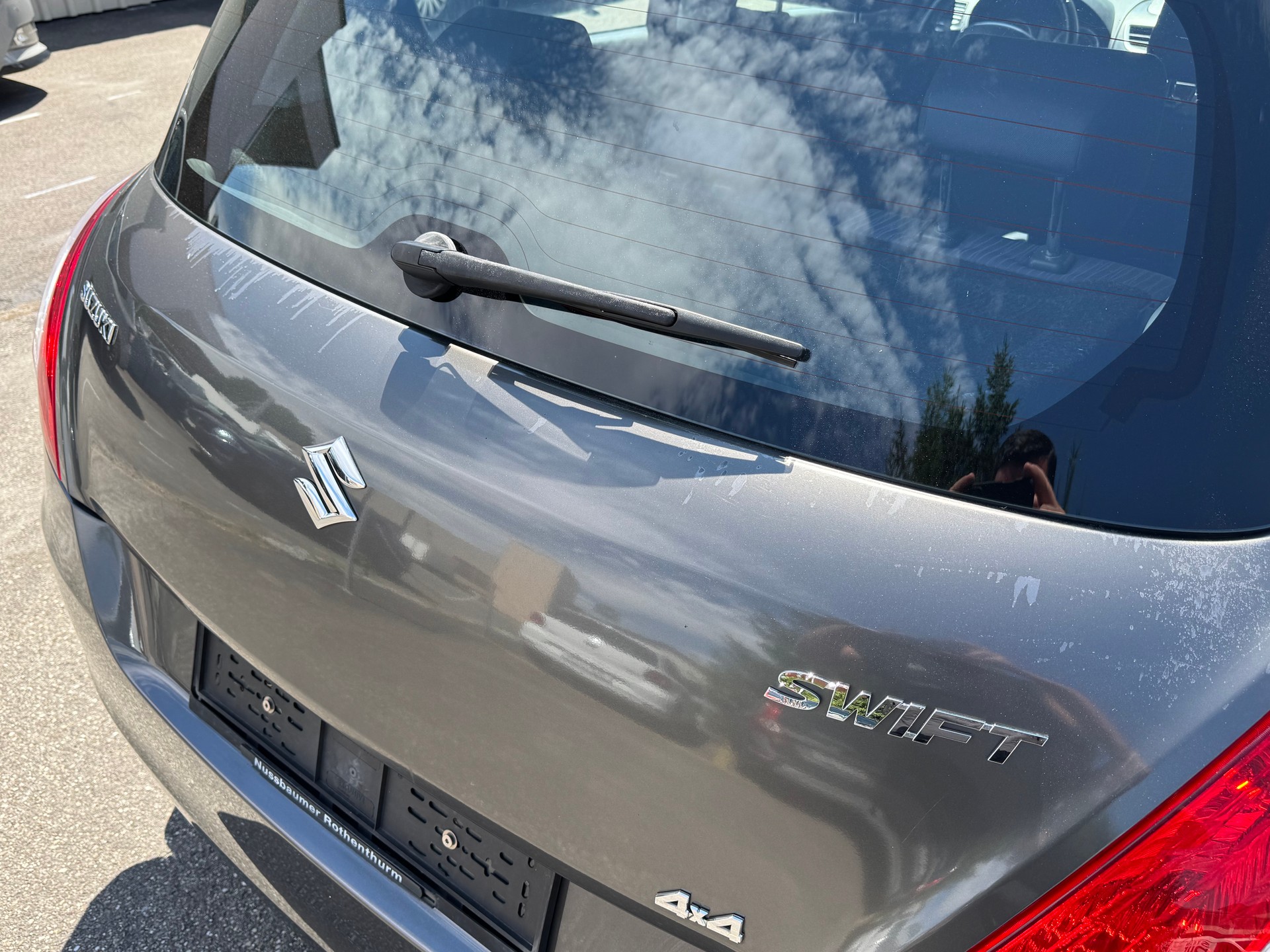 SUZUKI Swift 1.2i 16V GL 4x4-image-7