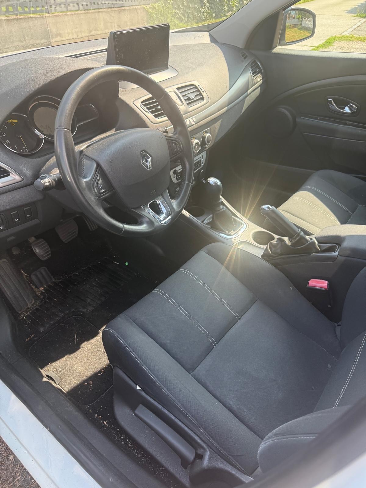RENAULT Mégane Grandtour 1.5 dCi Energy-image-7