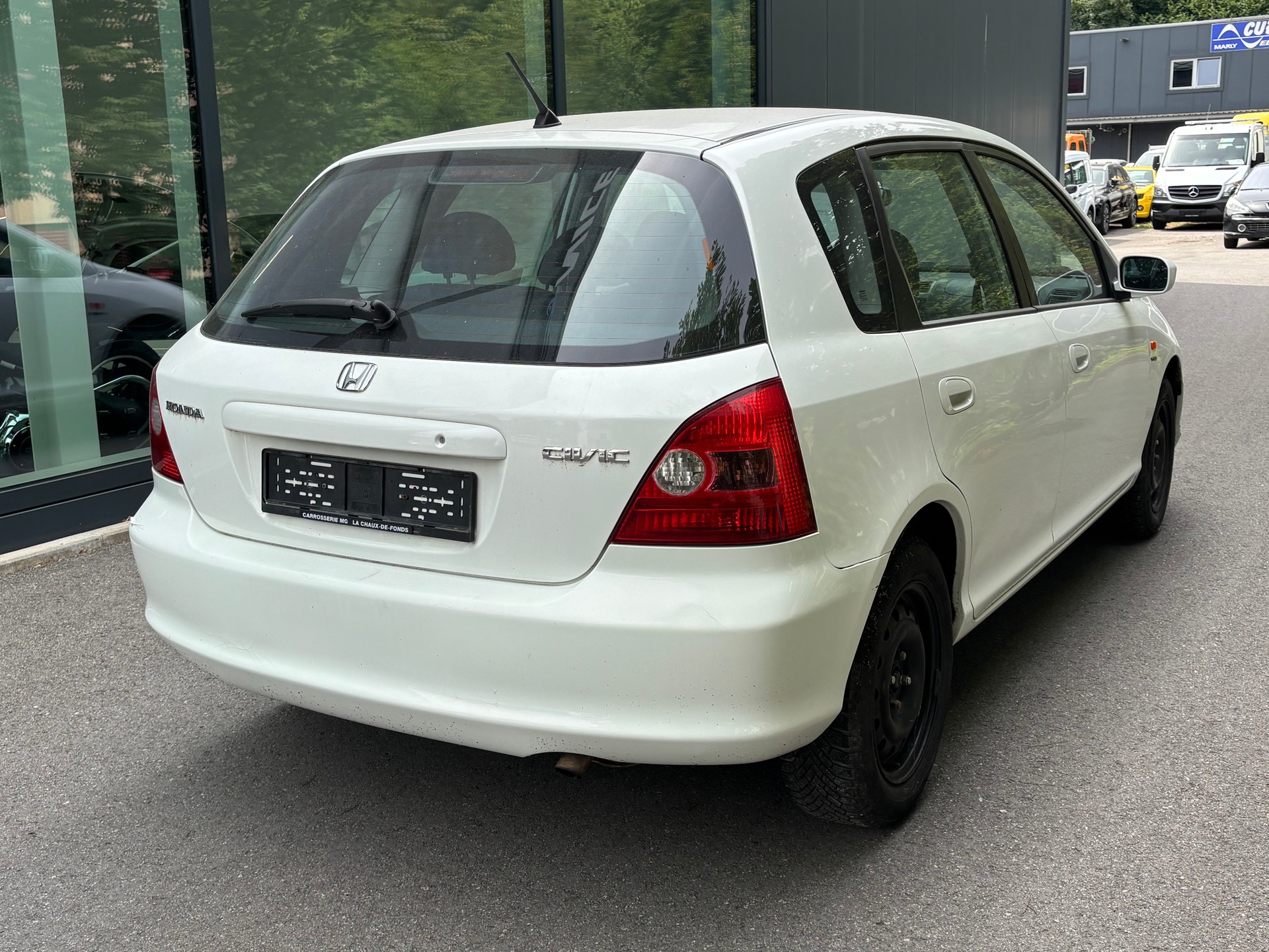 HONDA Civic 1.6i ES-image-3