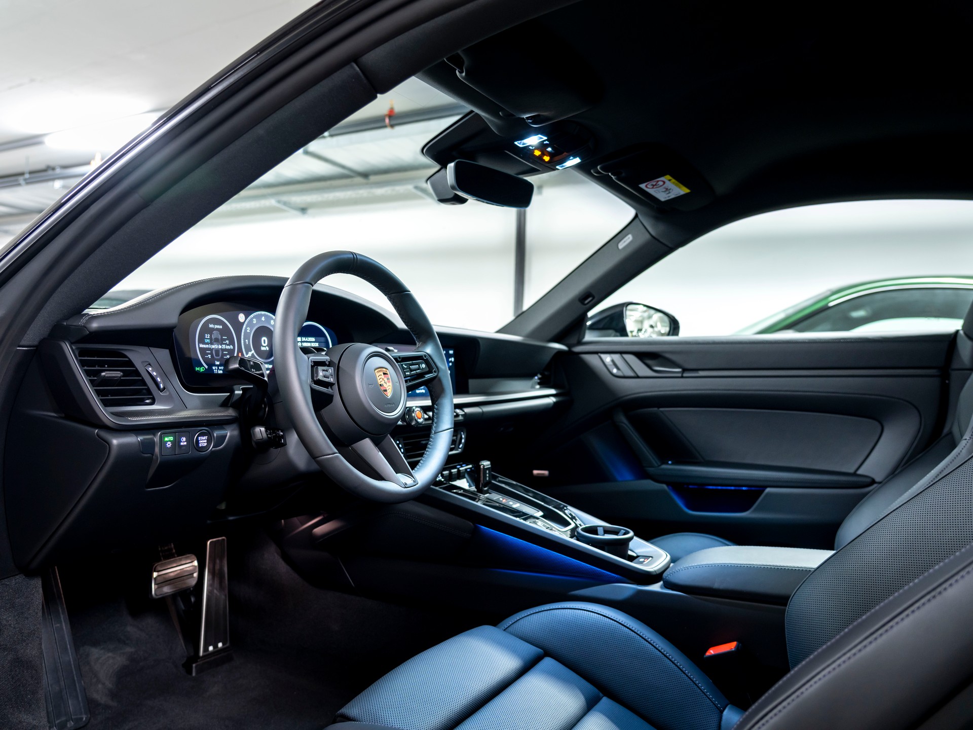 PORSCHE 911 Carrera S PDK-image-12