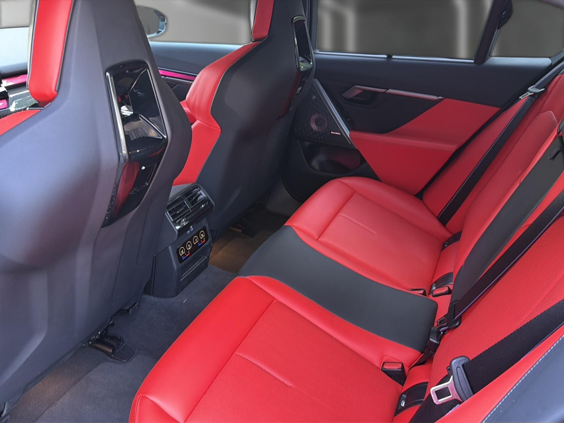 BMW M5 G90-image-14