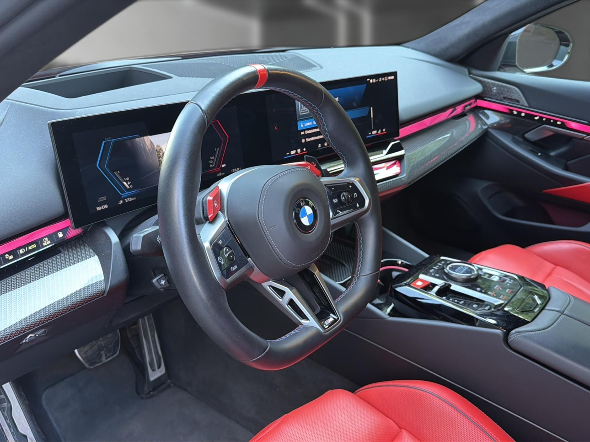 BMW M5 G90-image-8