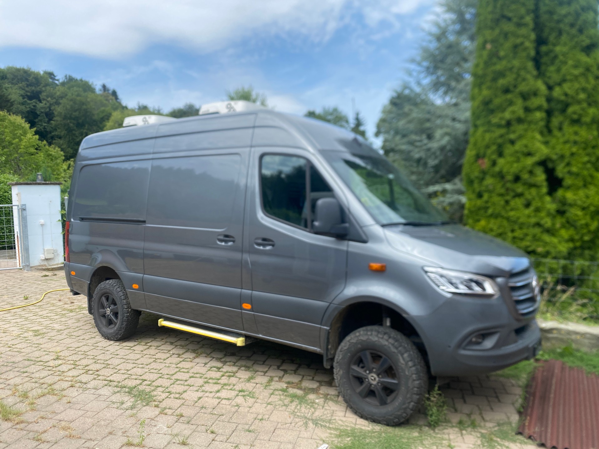 MERCEDES-BENZ 319 CDI 4x4-image-0