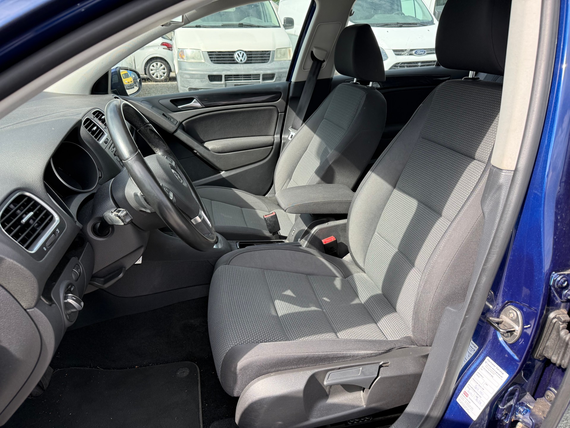 VW Golf 1.2 TSI BlueMotion Technology Trendline DSG-image-11
