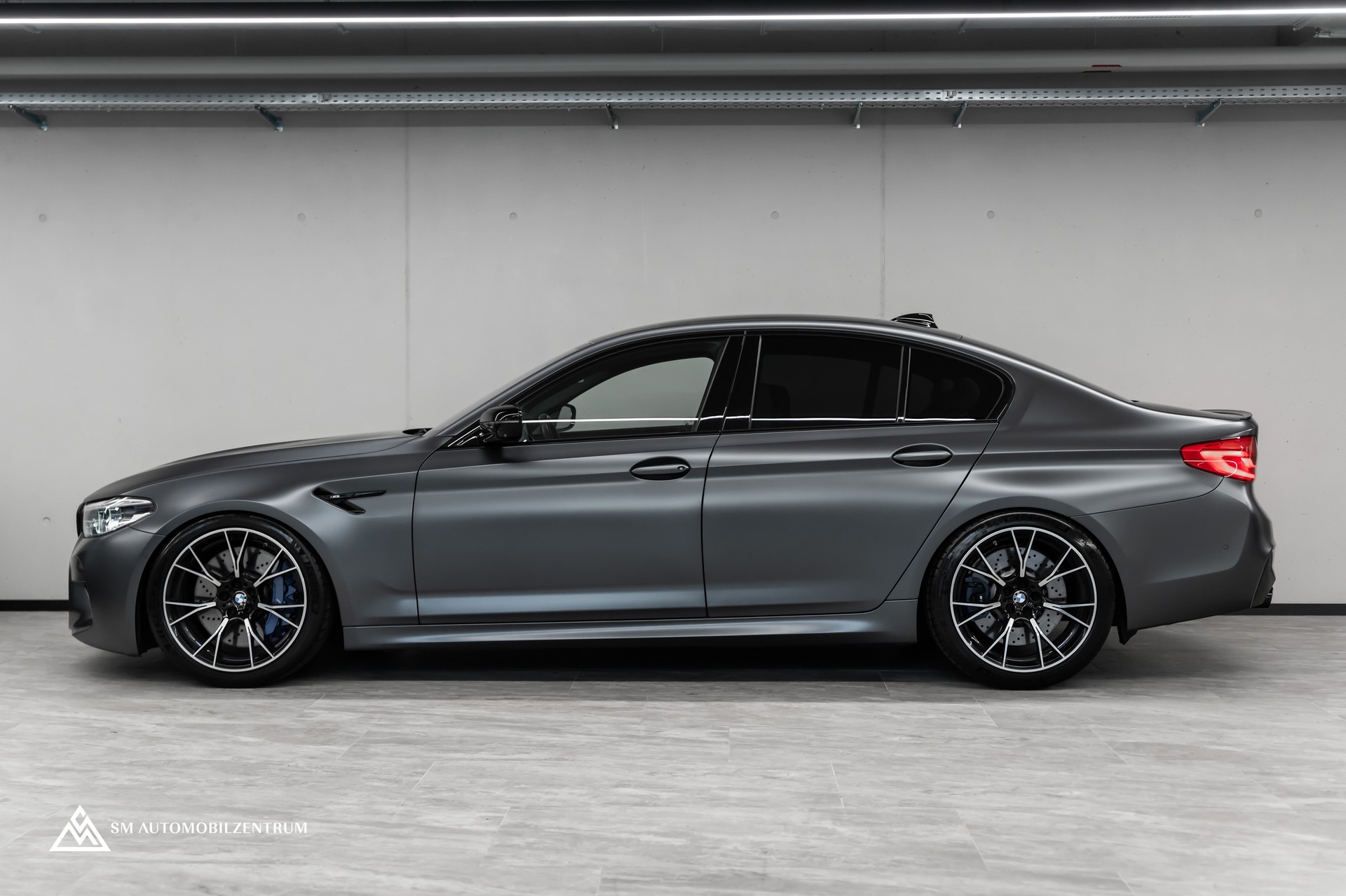 BMW M5 Competition xDrive / Laserlight / Bowers&Wilkins / 360° / Sitzbelüftung-showroom-element-3