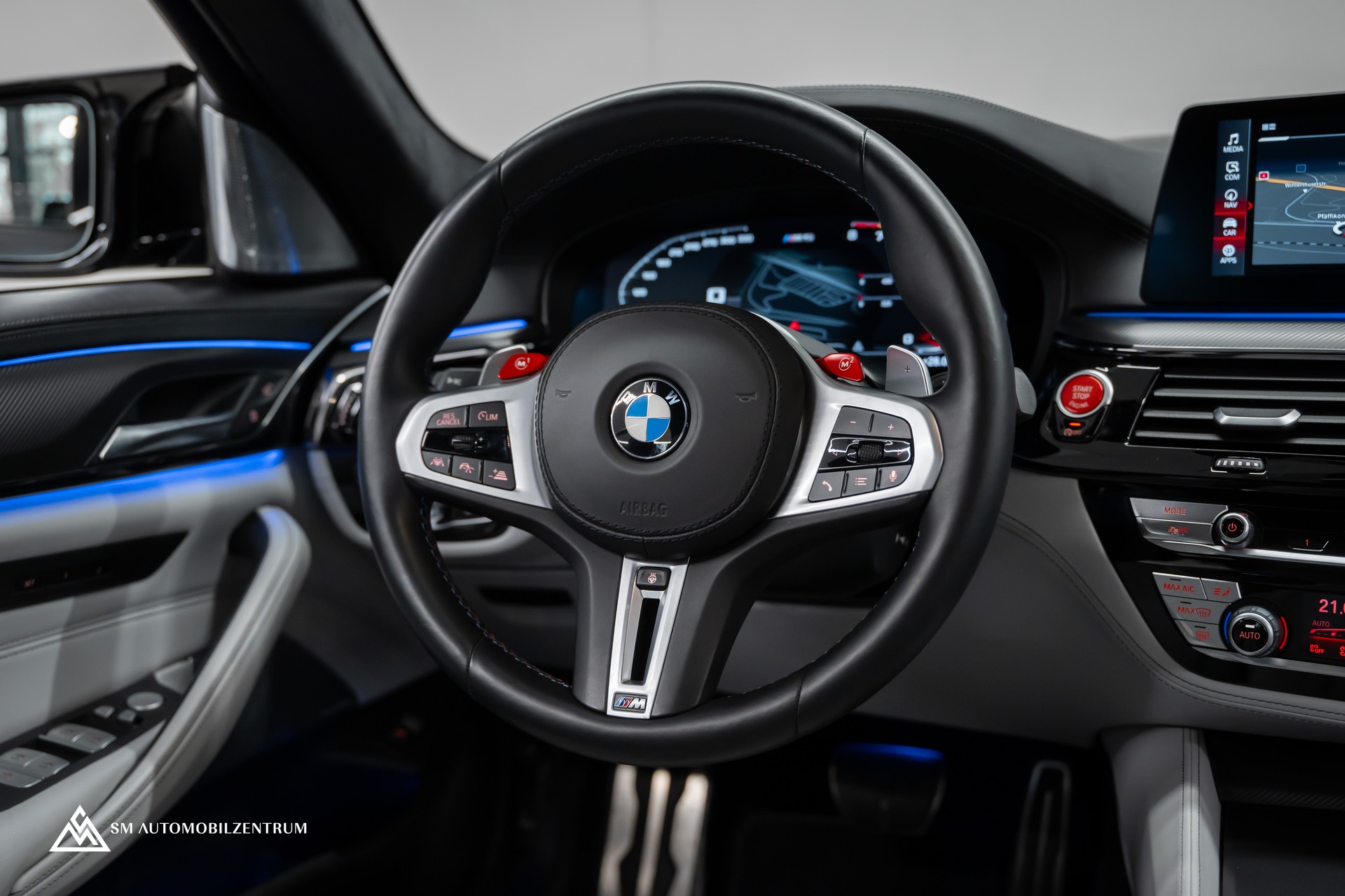 BMW M5 Competition xDrive / Laserlight / Bowers&Wilkins / 360° / Sitzbelüftung-image-25