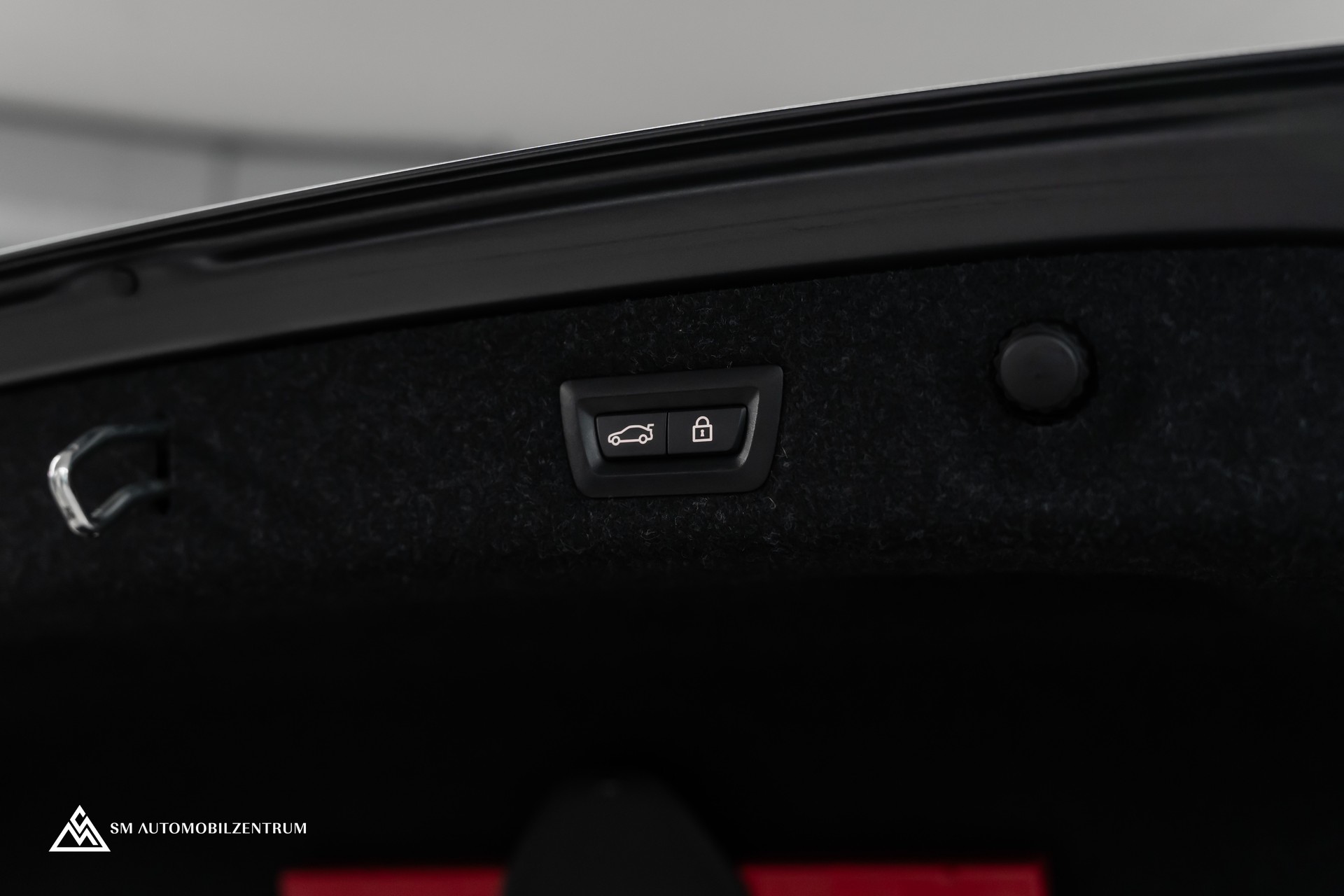 BMW M5 Competition xDrive / Laserlight / Bowers&Wilkins / 360° / Sitzbelüftung-image-13