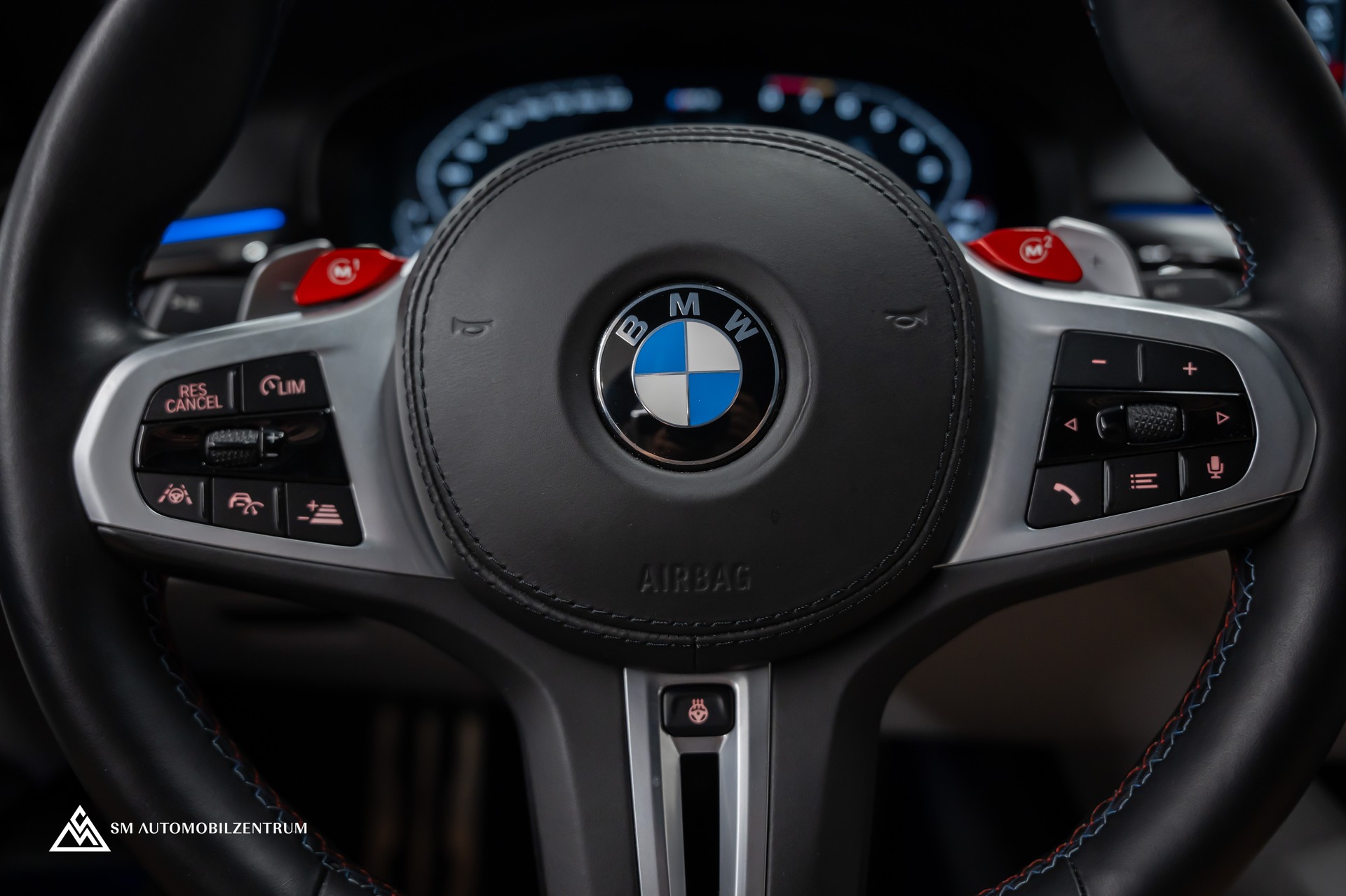 BMW M5 Competition xDrive / Laserlight / Bowers&Wilkins / 360° / Sitzbelüftung-image-26