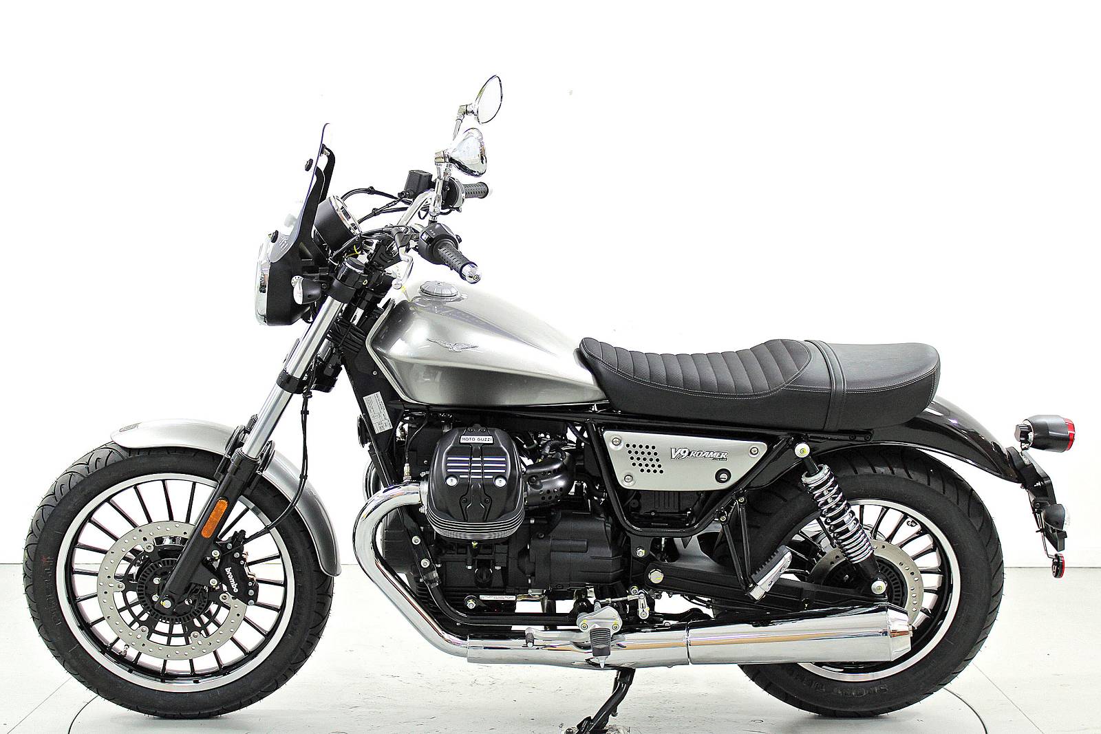 MOTO GUZZI V9 850 Roamer-image-4