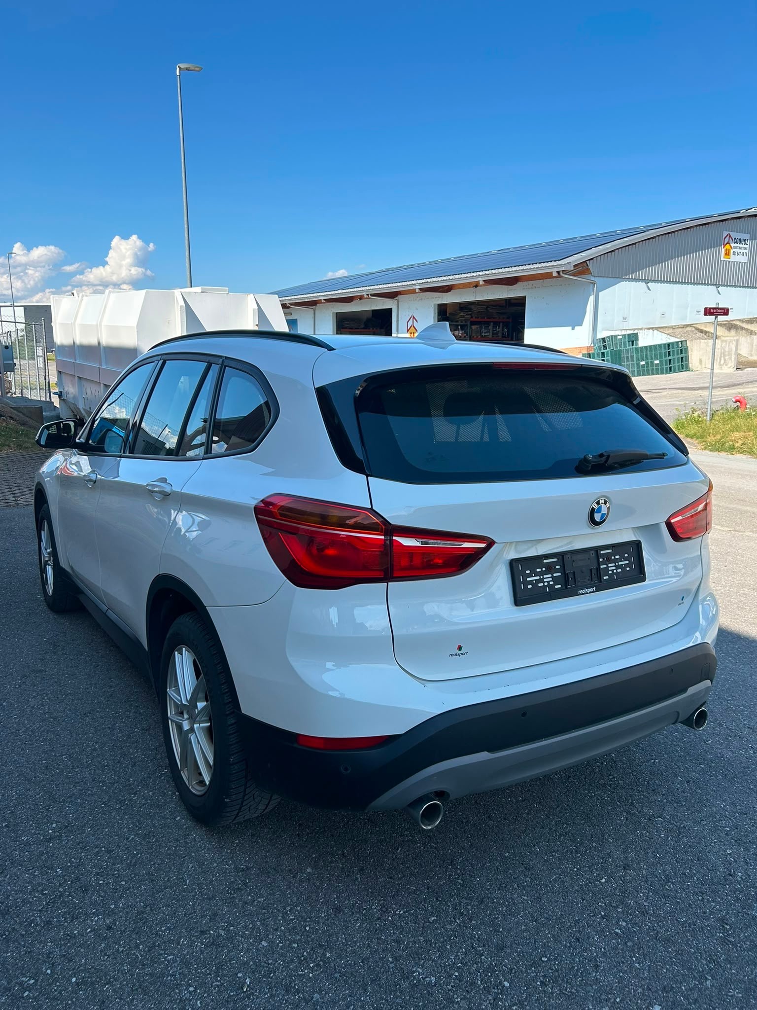 BMW 18d-image-2
