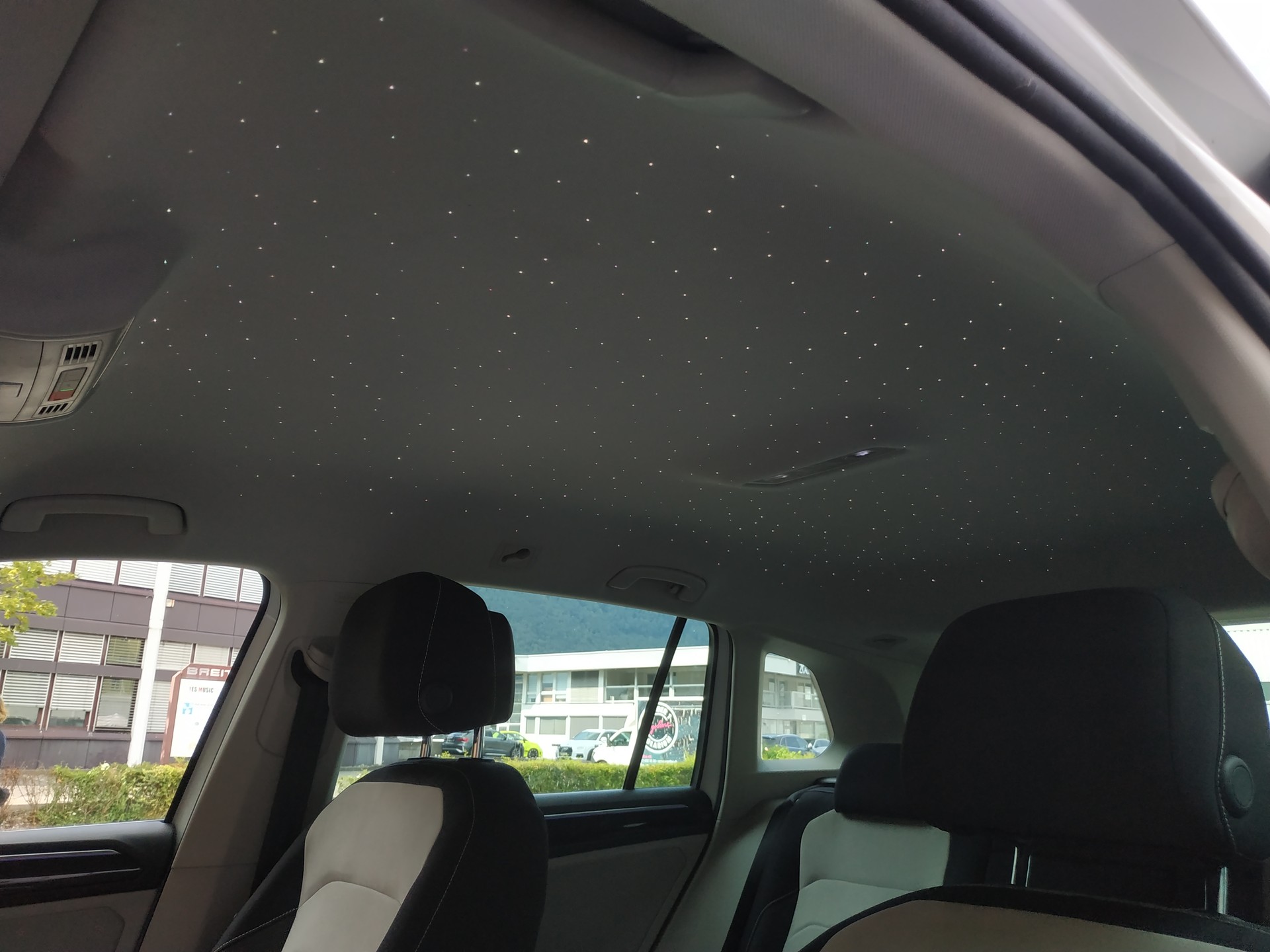 VW Tiguan 1.4TSI PHEV Elegance DSG-image-18