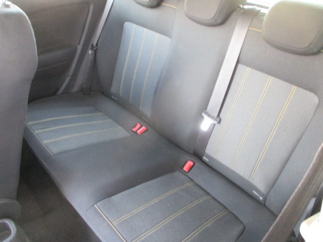 OPEL Corsa 1.4 TP Color Edition-image-11